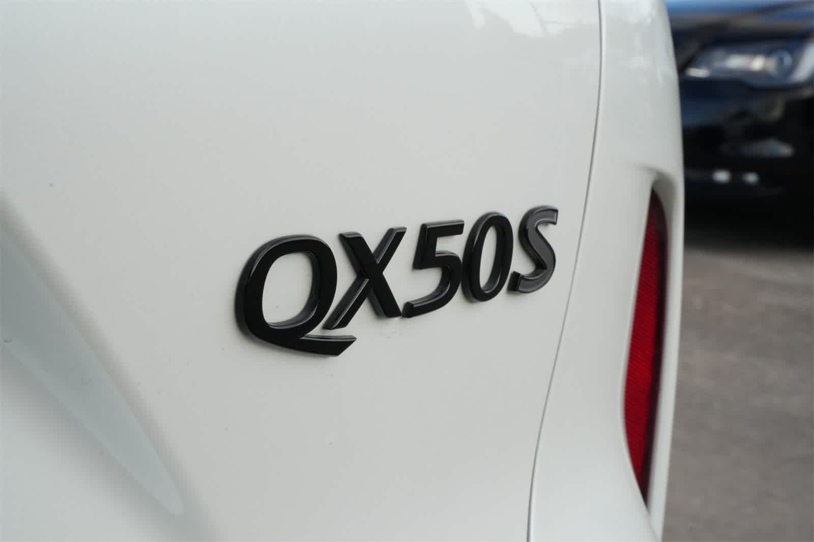 Thumbnail: 2025 INFINITI QX50 - 20