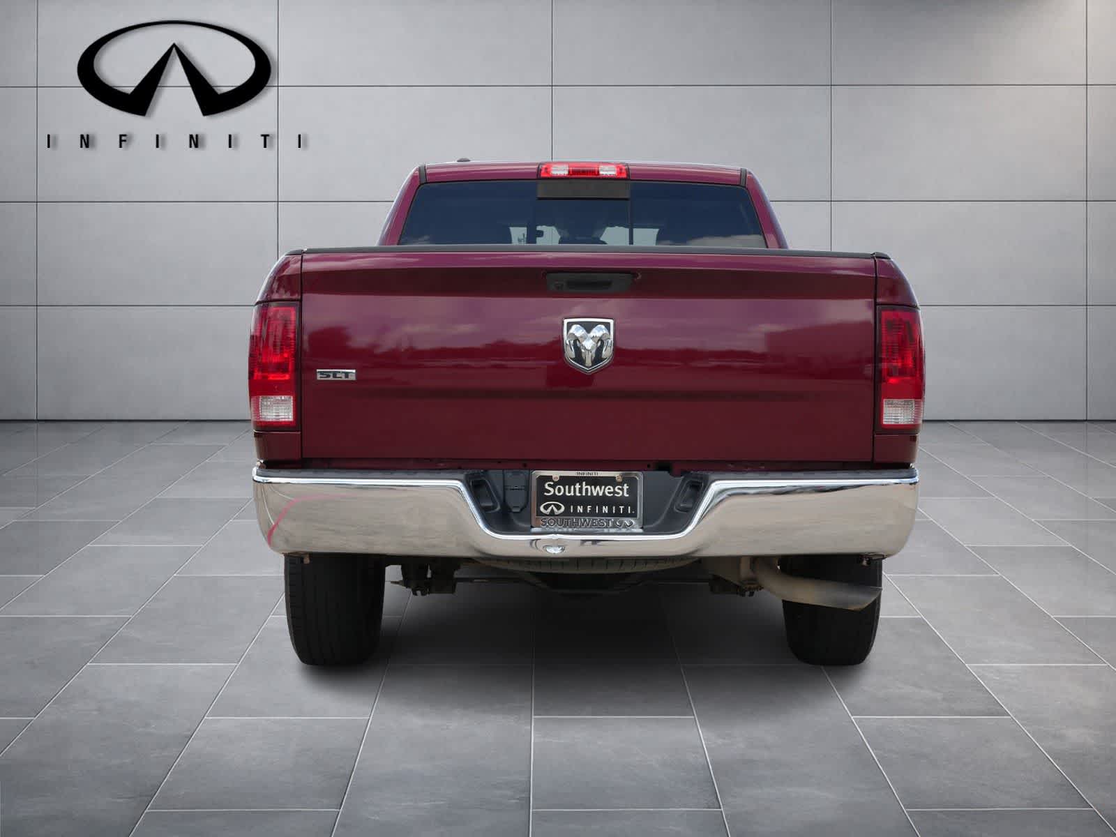 Thumbnail: 2019 RAM 1500 Classic - 5