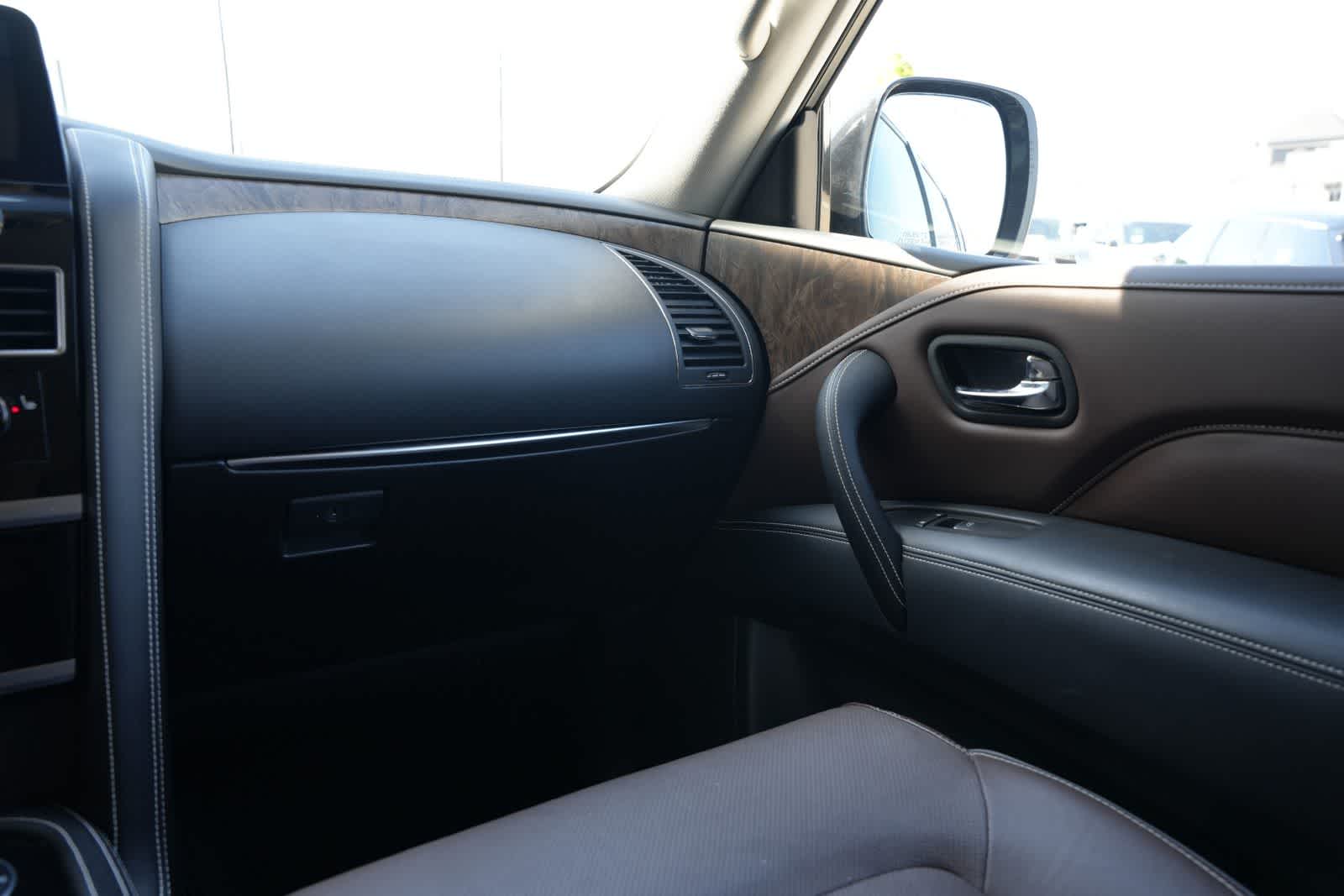 Thumbnail: 2024 INFINITI QX80 - 8