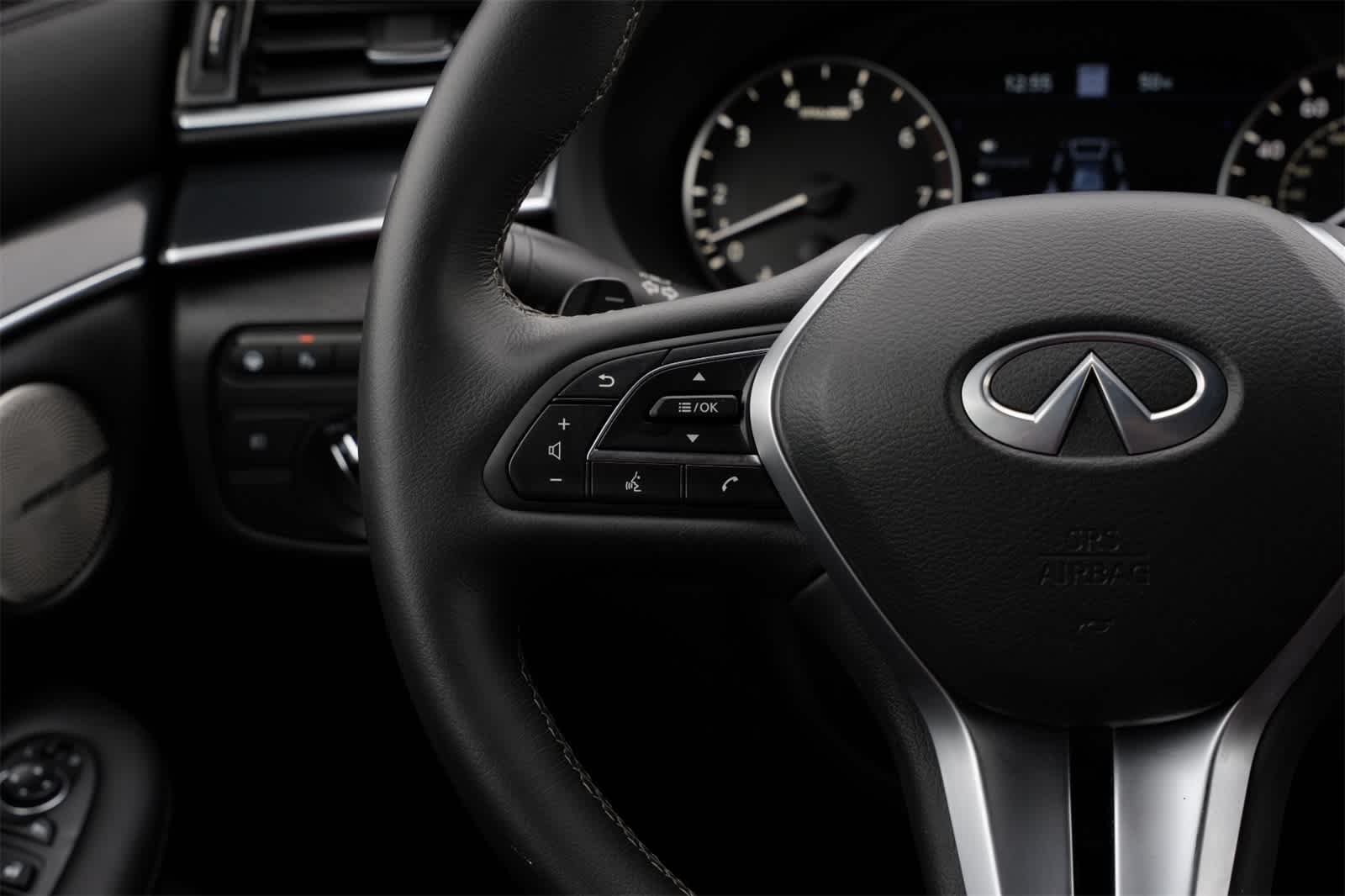 Thumbnail: 2025 INFINITI QX50 - 10