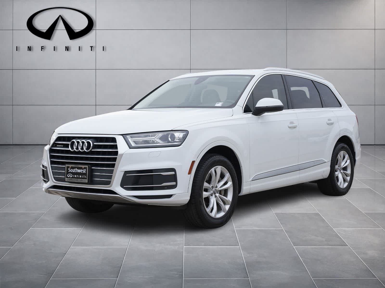 Thumbnail: 2019 Audi Q7 - 1