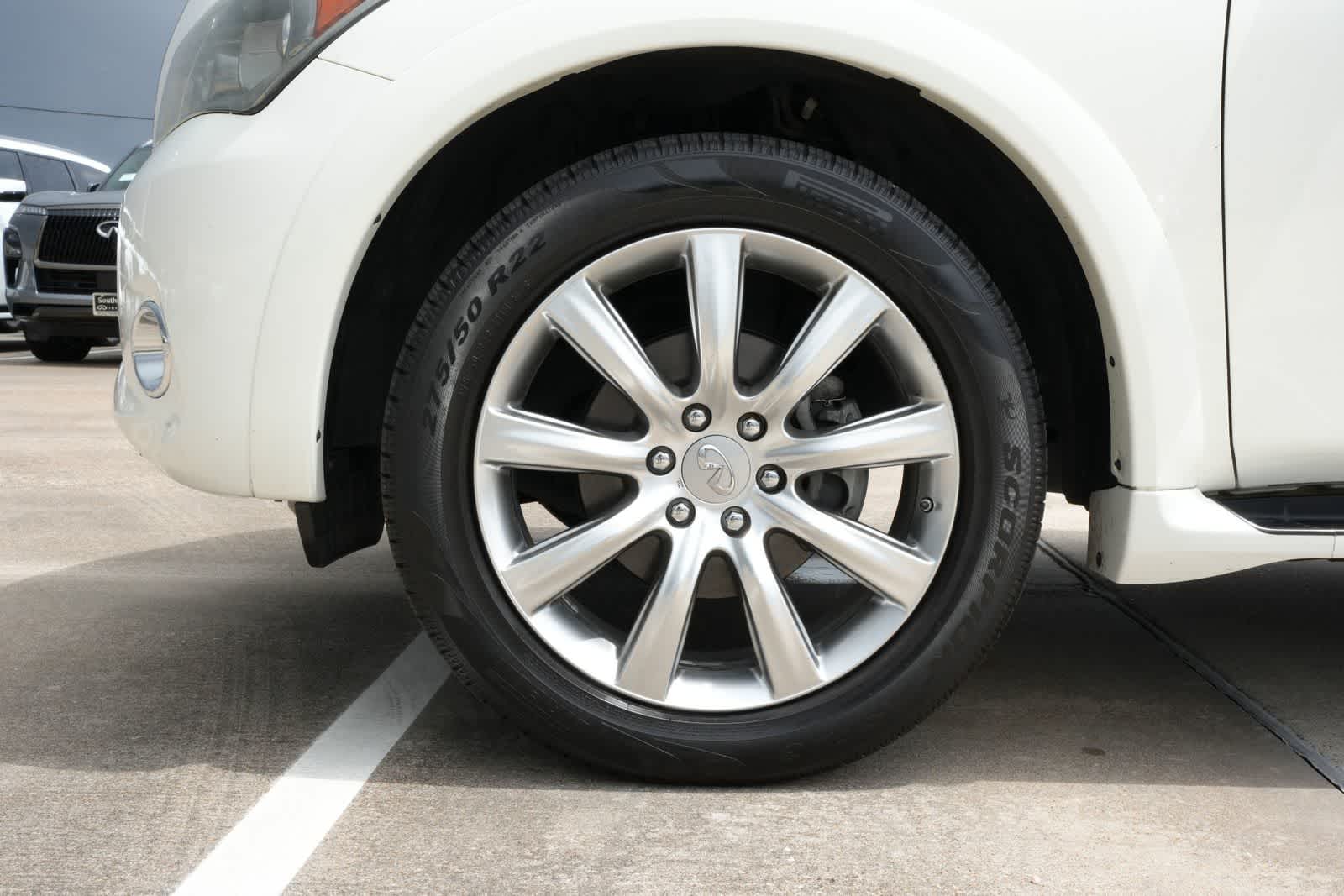 Thumbnail: 2014 INFINITI QX80 - 24