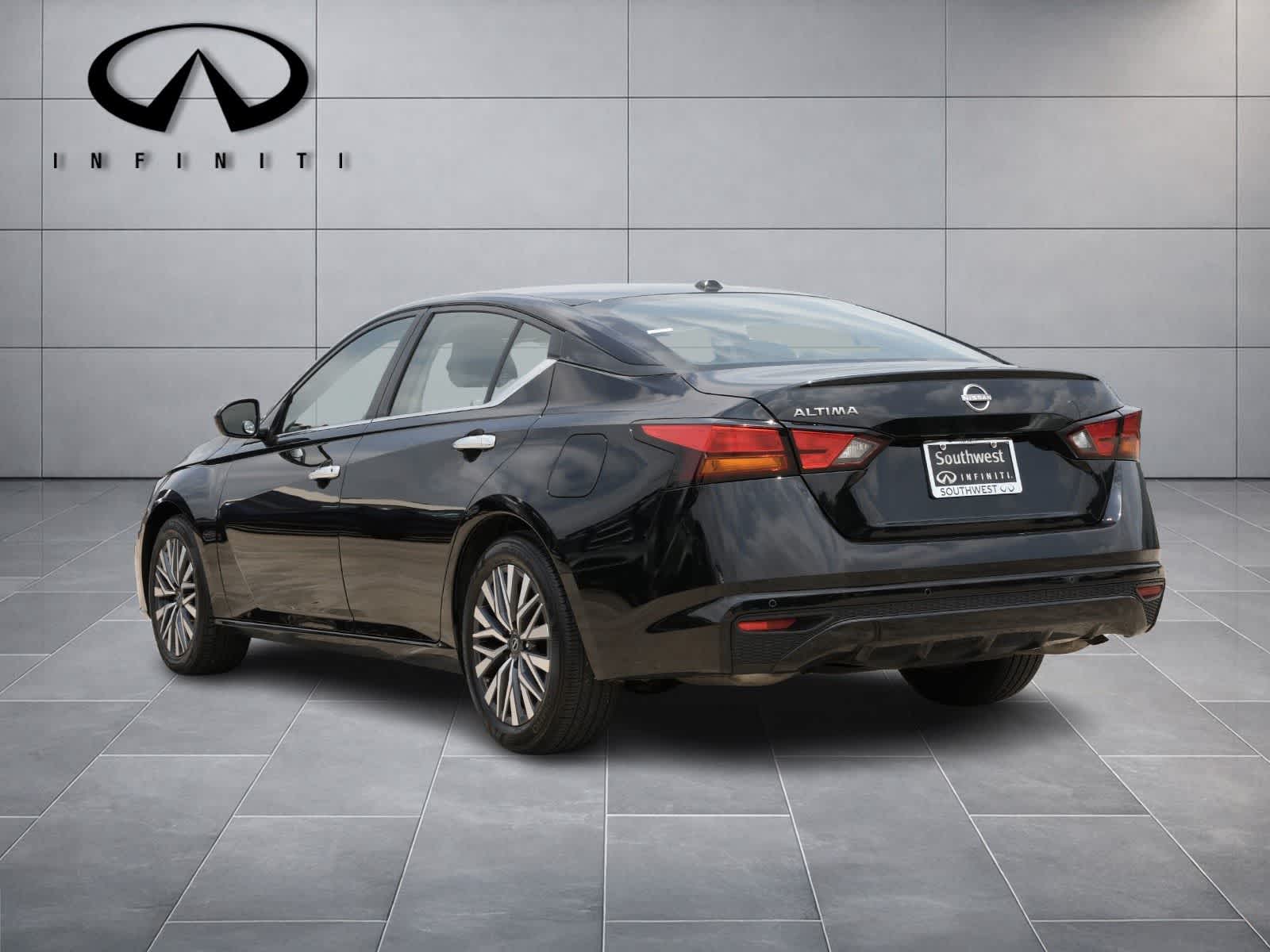 Thumbnail: 2025 Nissan Altima - 5