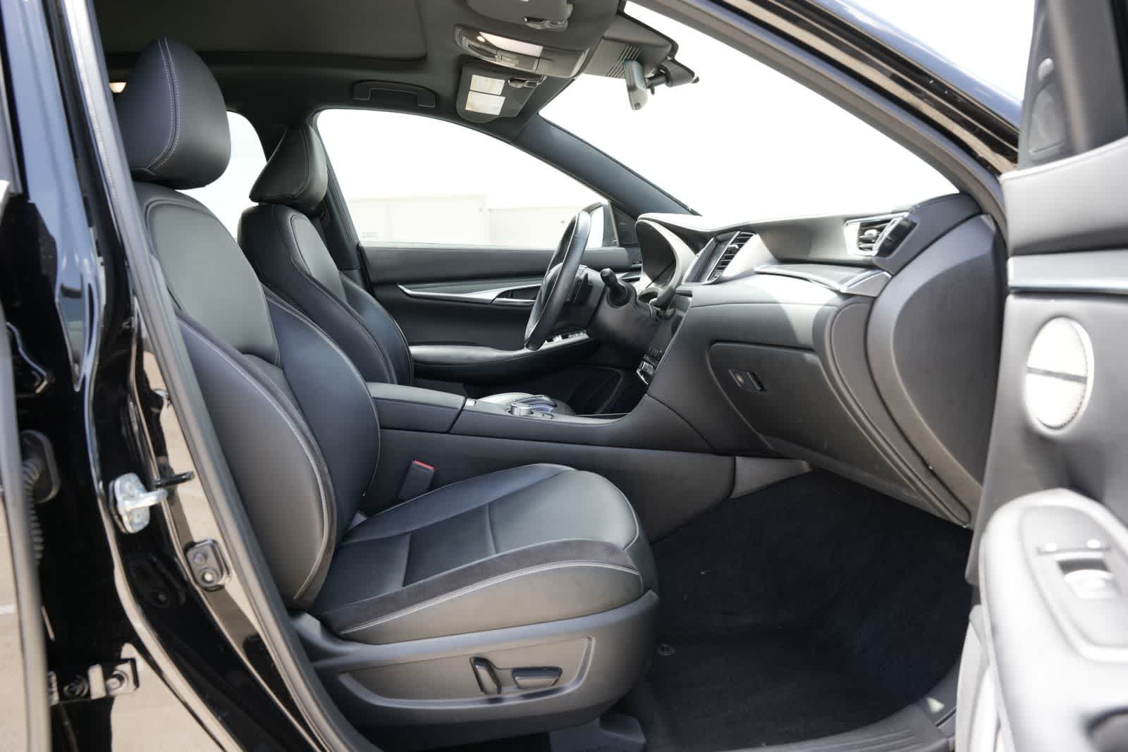 Thumbnail: 2023 INFINITI QX50 - 21