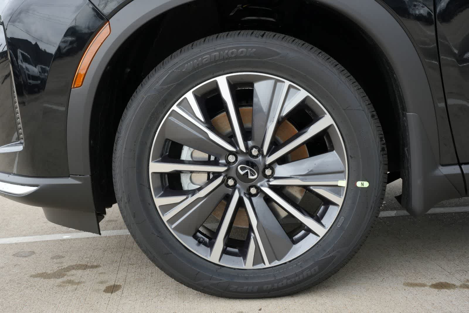 Thumbnail: 2027 INFINITI QX60 - 26