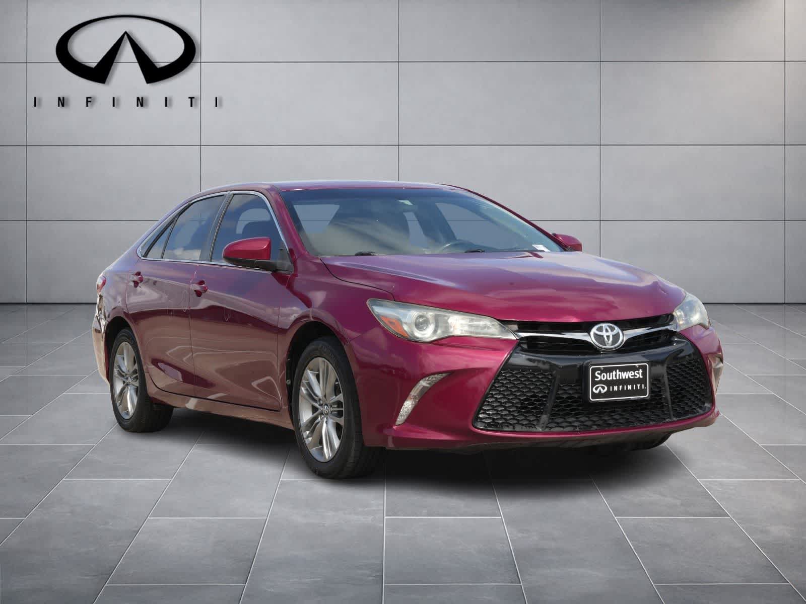 Thumbnail: 2016 Toyota Camry - 3