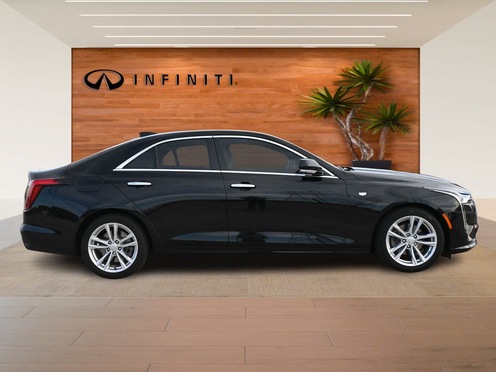 Thumbnail: 2024 Cadillac CT4 - 4