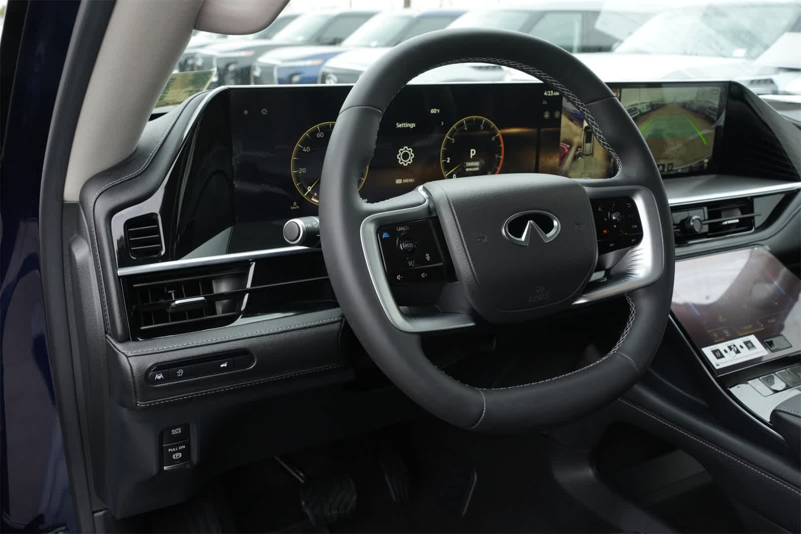 Thumbnail: 2025 INFINITI QX80 - 16