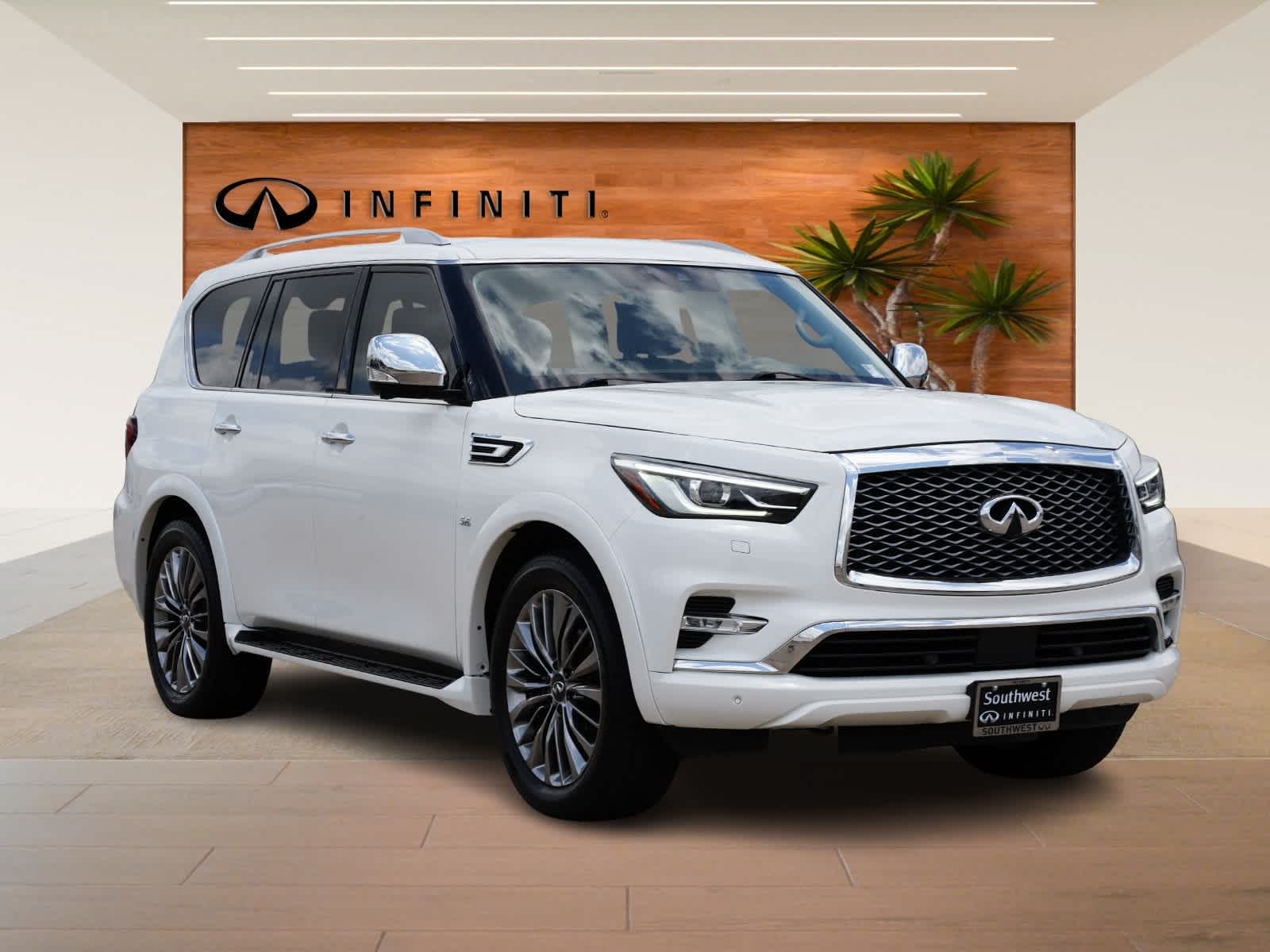 2018 INFINITI QX80  3