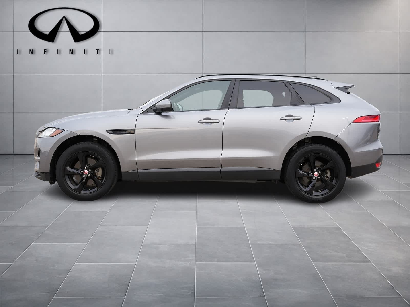 Thumbnail: 2020 Jaguar F-Pace - 4