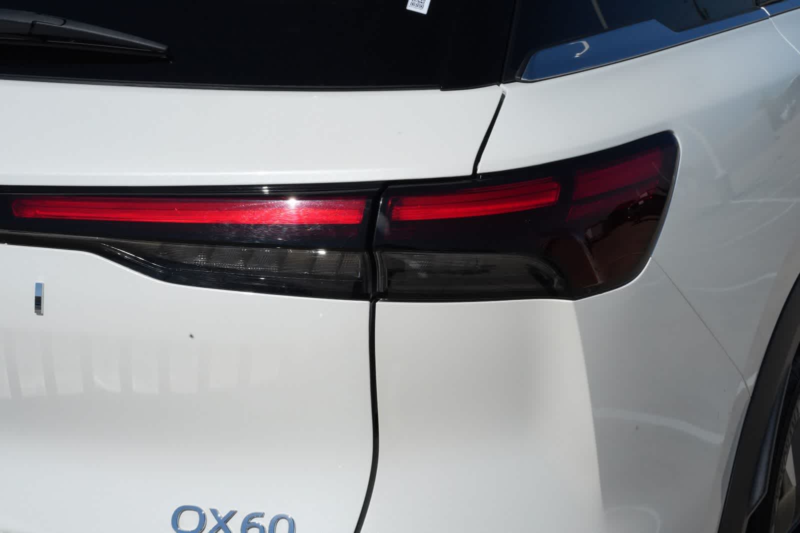 Thumbnail: 2023 INFINITI QX60 - 22