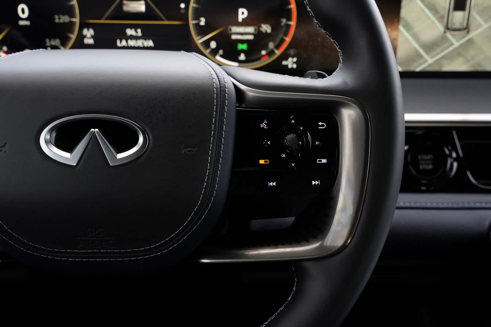 Thumbnail: 2026 INFINITI QX80 - 11