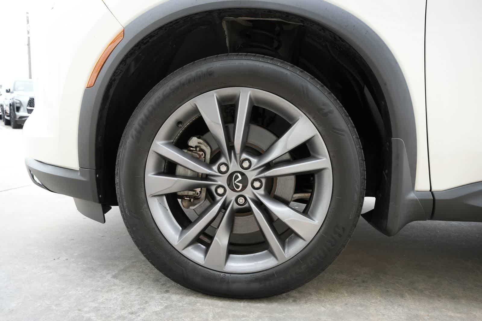 Thumbnail: 2023 INFINITI QX60 - 25