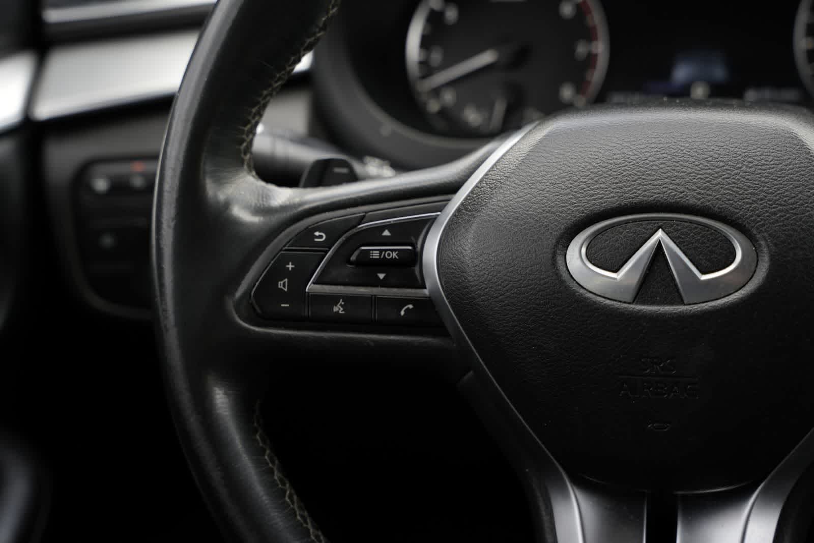 Thumbnail: 2021 INFINITI QX50 - 10