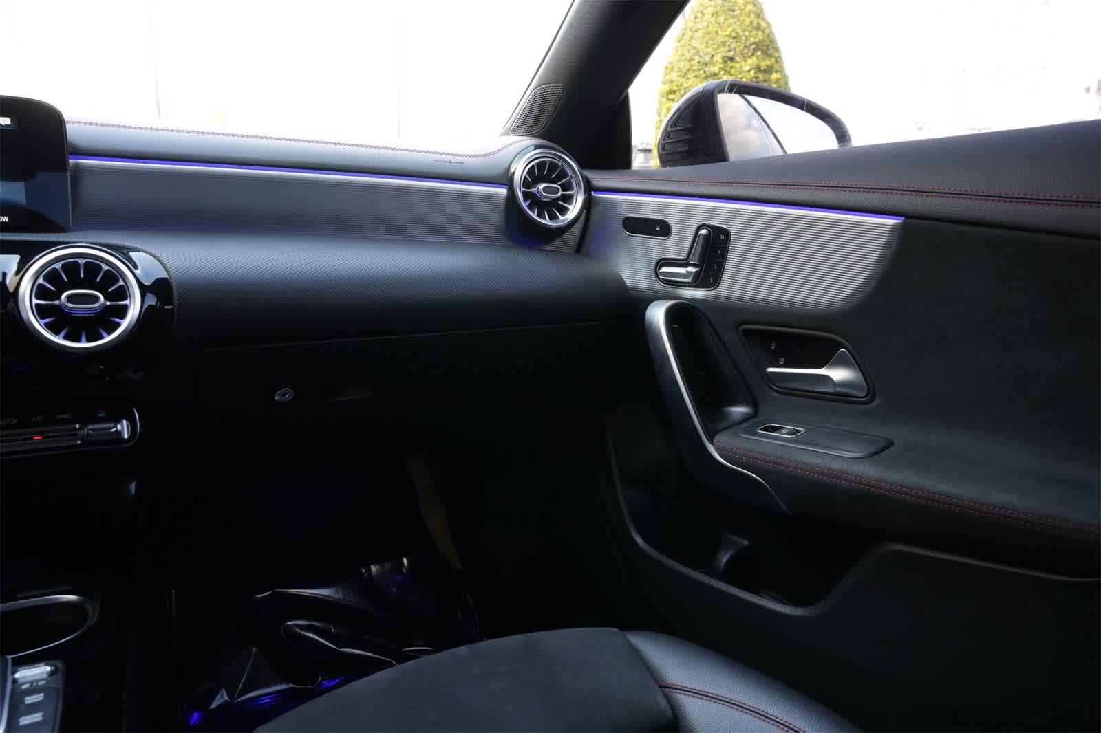 Thumbnail: 2021 Mercedes-Benz CLA - 8