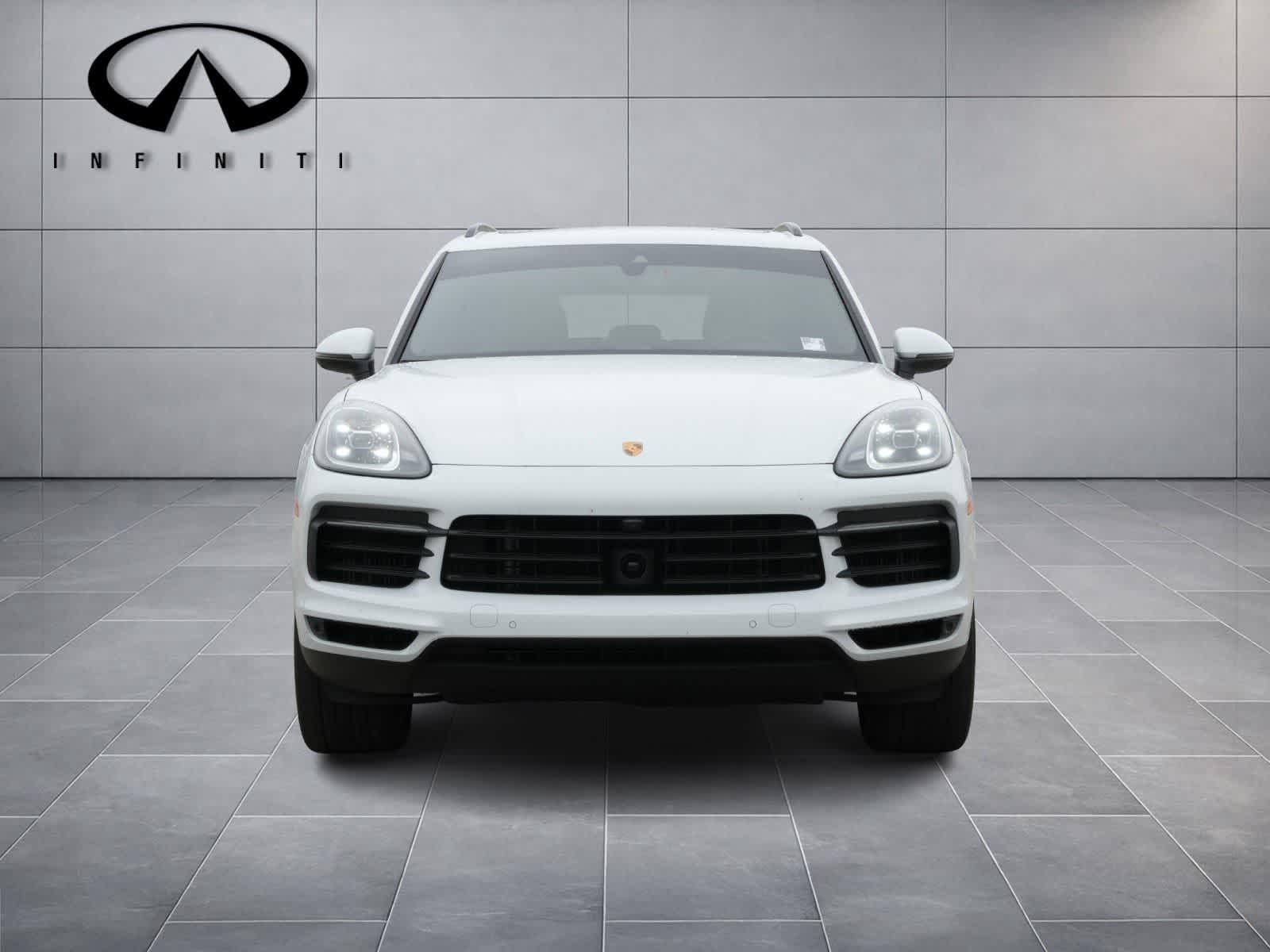 Thumbnail: 2023 Porsche Cayenne - 2