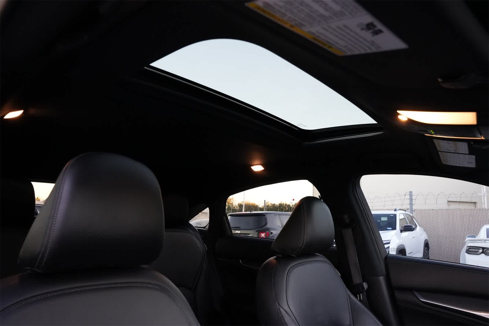 Thumbnail: 2023 INFINITI QX55 - 23