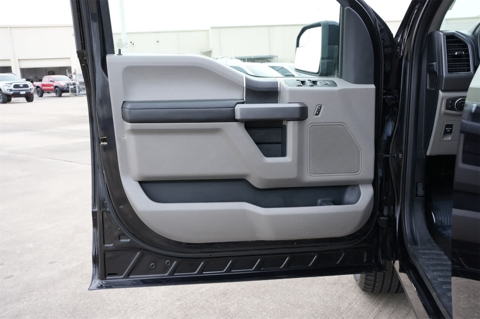 Thumbnail: 2020 Ford F-150 - 16