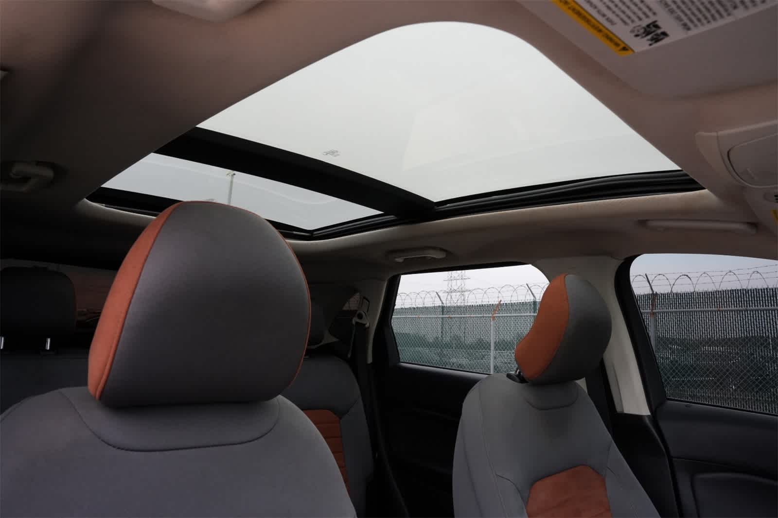 Thumbnail: 2018 Ford Edge - 23