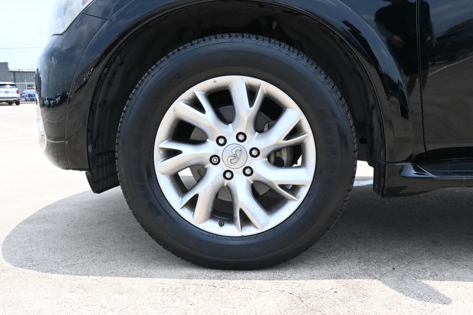 Thumbnail: 2012 INFINITI QX56 - 26