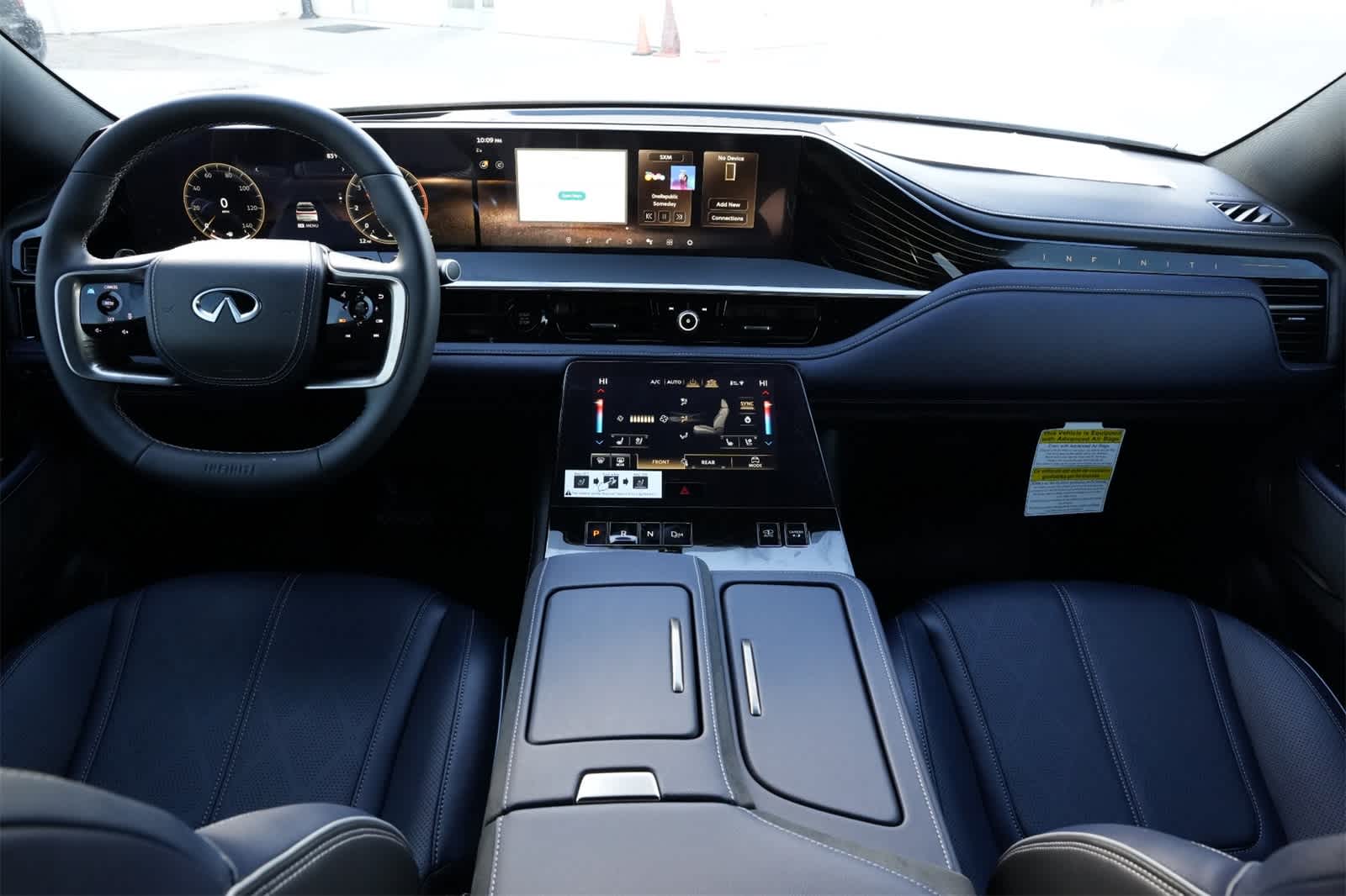 Thumbnail: 2026 INFINITI QX80 - 7