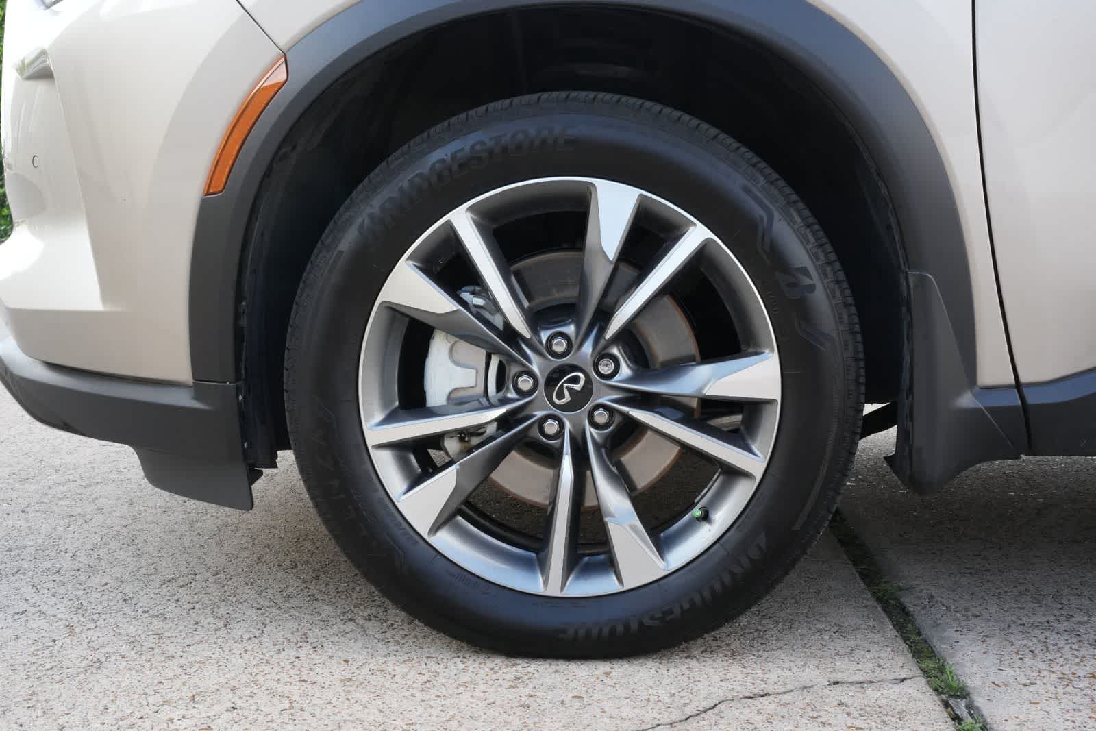 Thumbnail: 2023 INFINITI QX60 - 26