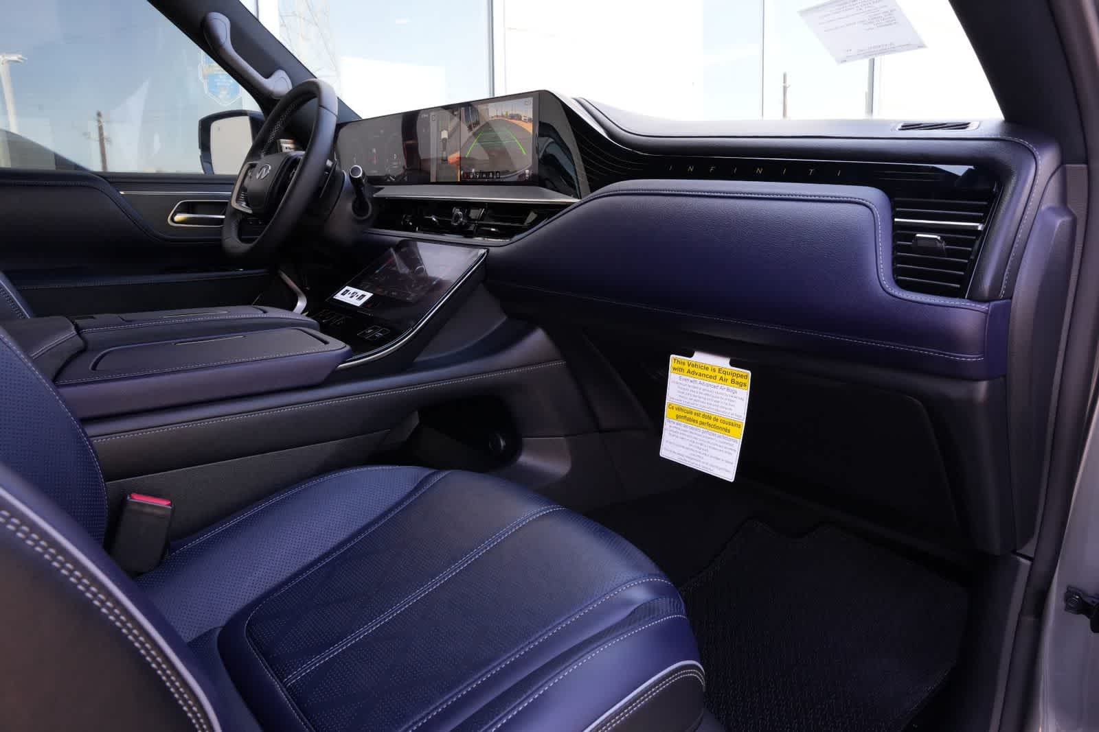 Thumbnail: 2026 INFINITI QX80 - 22