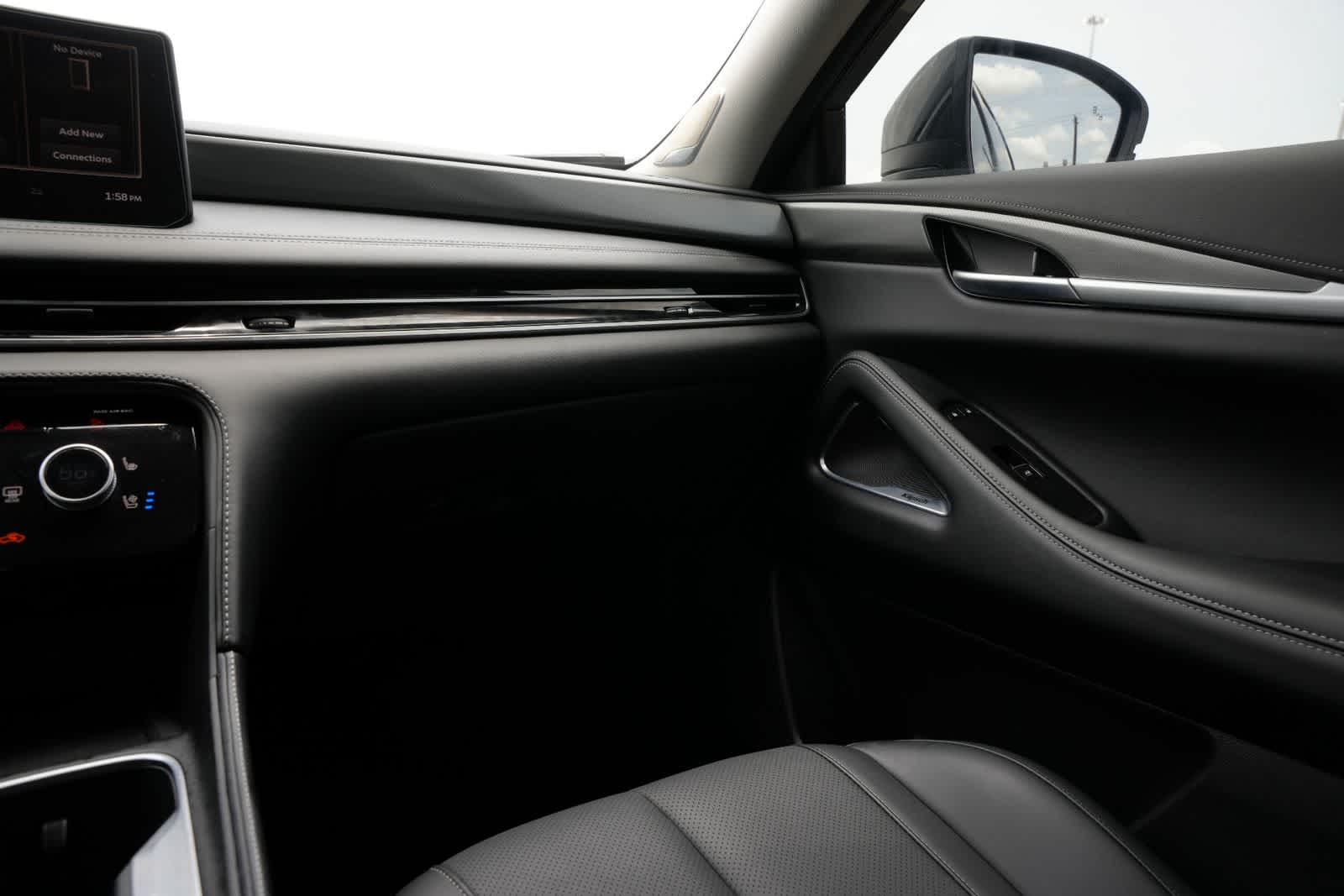 Thumbnail: 2026 INFINITI QX60 - 8
