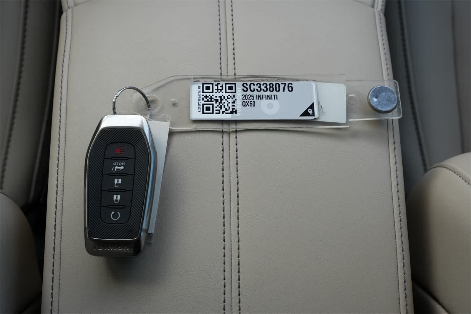 Thumbnail: 2025 INFINITI QX60 - 28