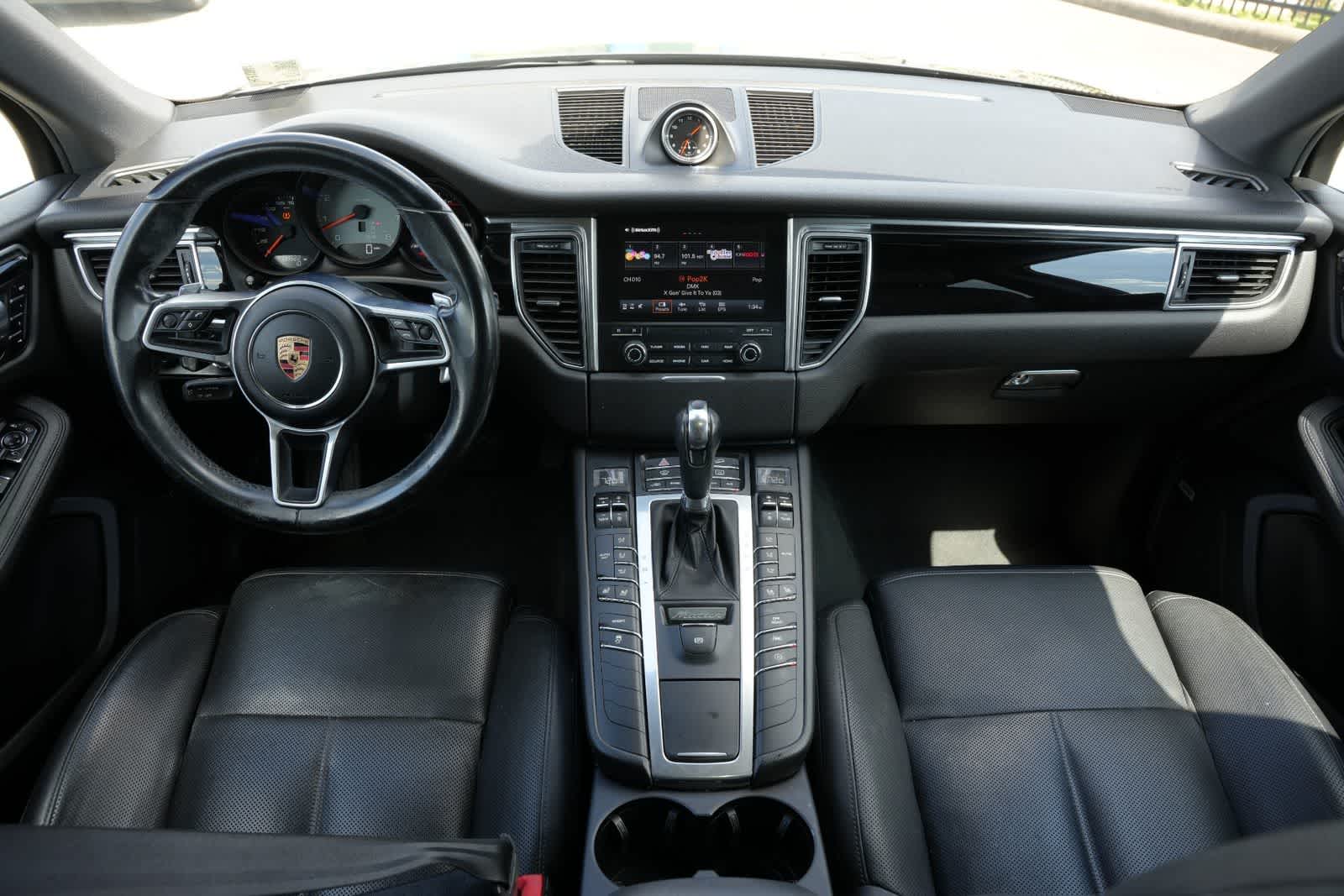 Thumbnail: 2017 Porsche Macan - 4