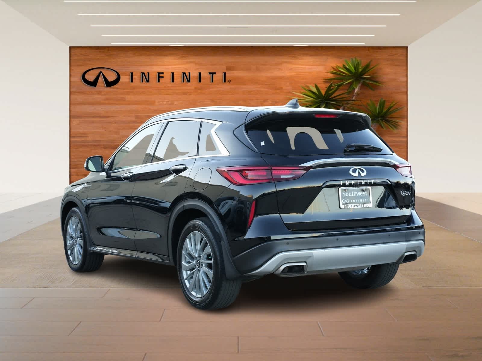 Thumbnail: 2023 INFINITI QX50 - 5
