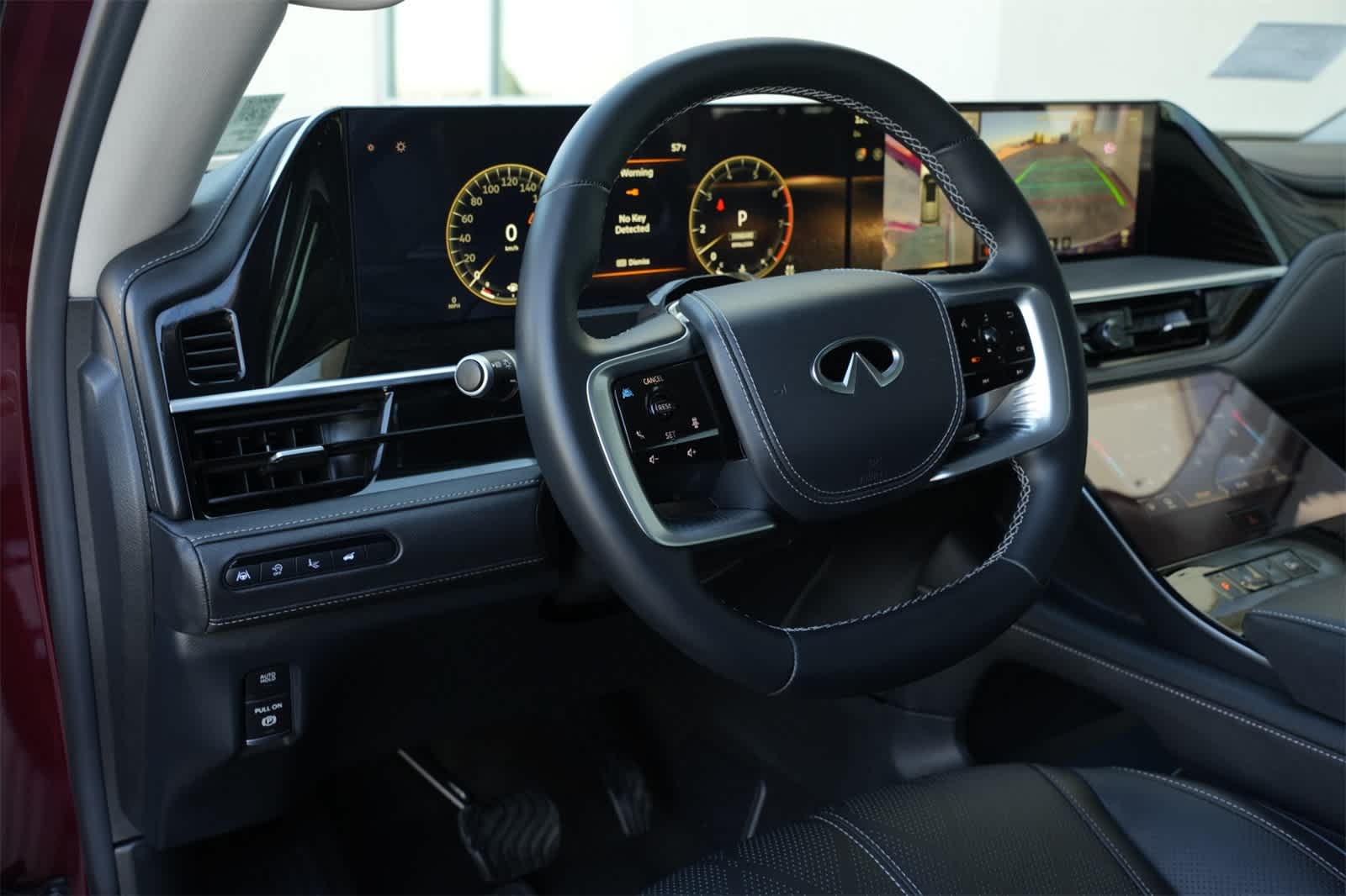 2025 INFINITI QX80 Sensory 18