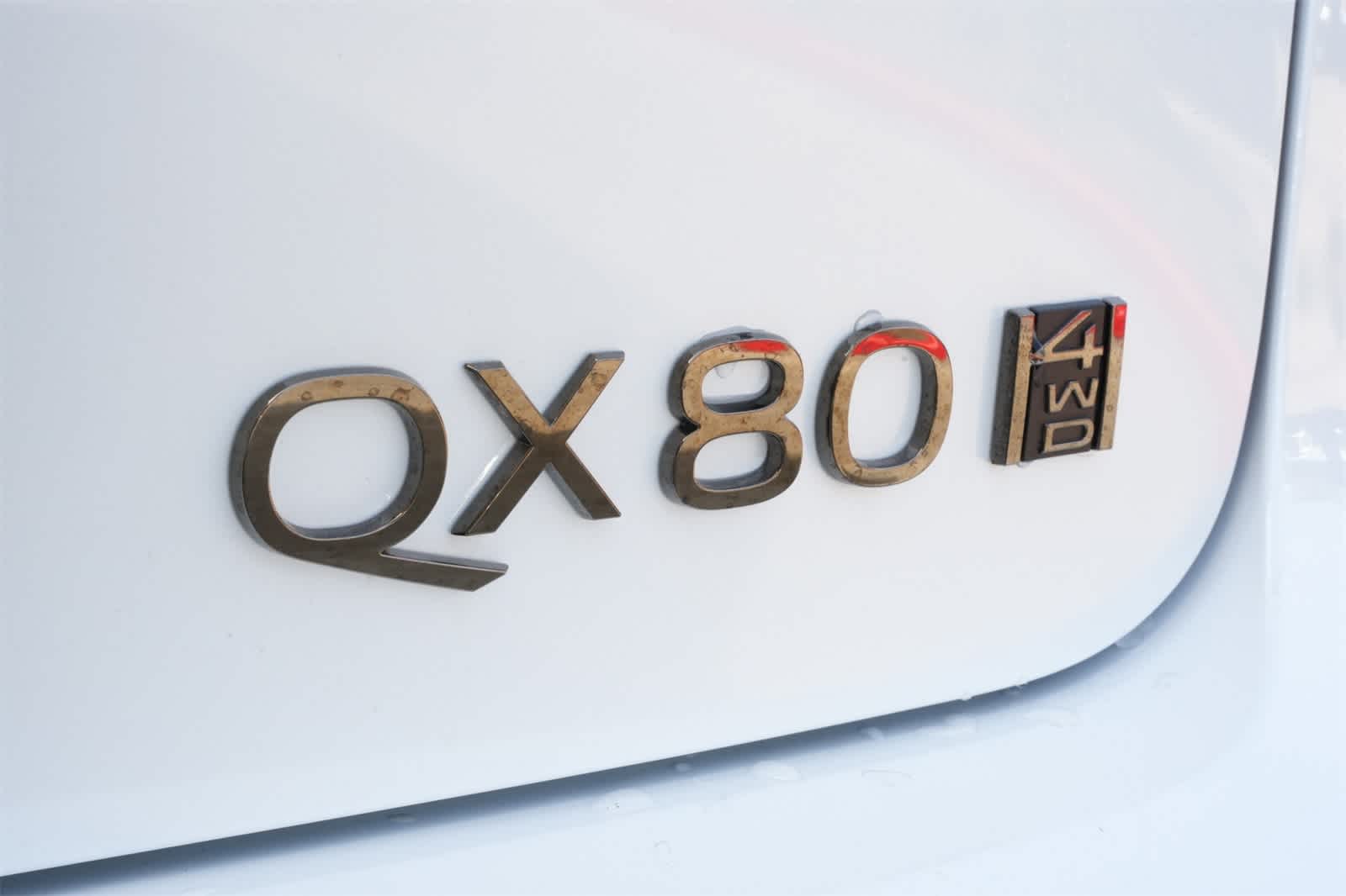 Thumbnail: 2026 INFINITI QX80 - 20