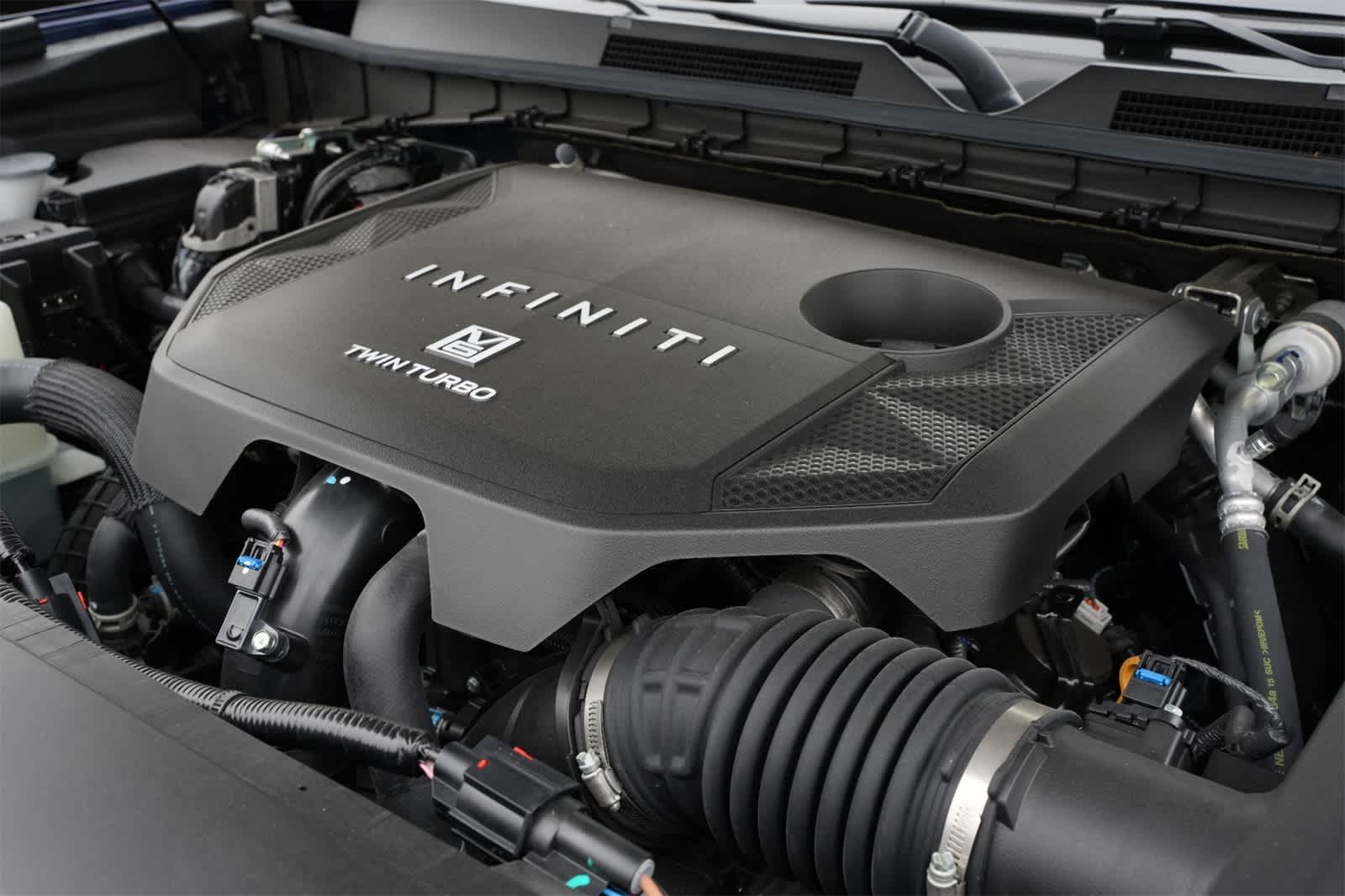 Thumbnail: 2025 INFINITI QX80 - 27