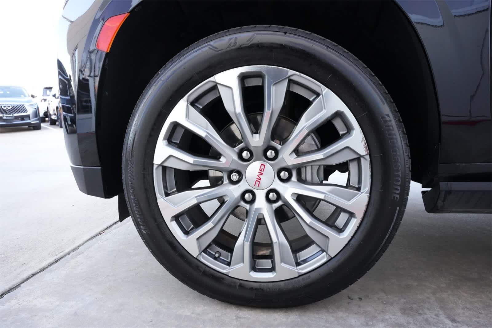 Thumbnail: 2021 GMC Yukon - 26