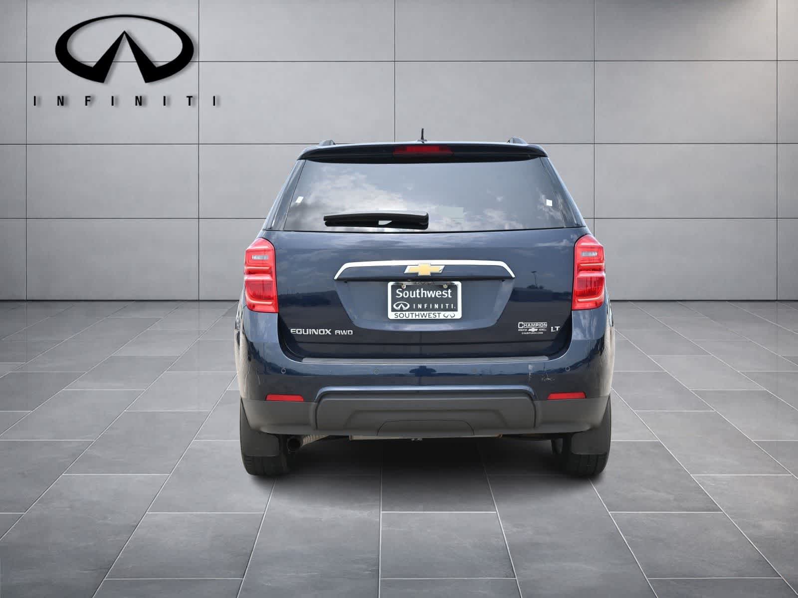 Thumbnail: 2017 Chevrolet Equinox - 5