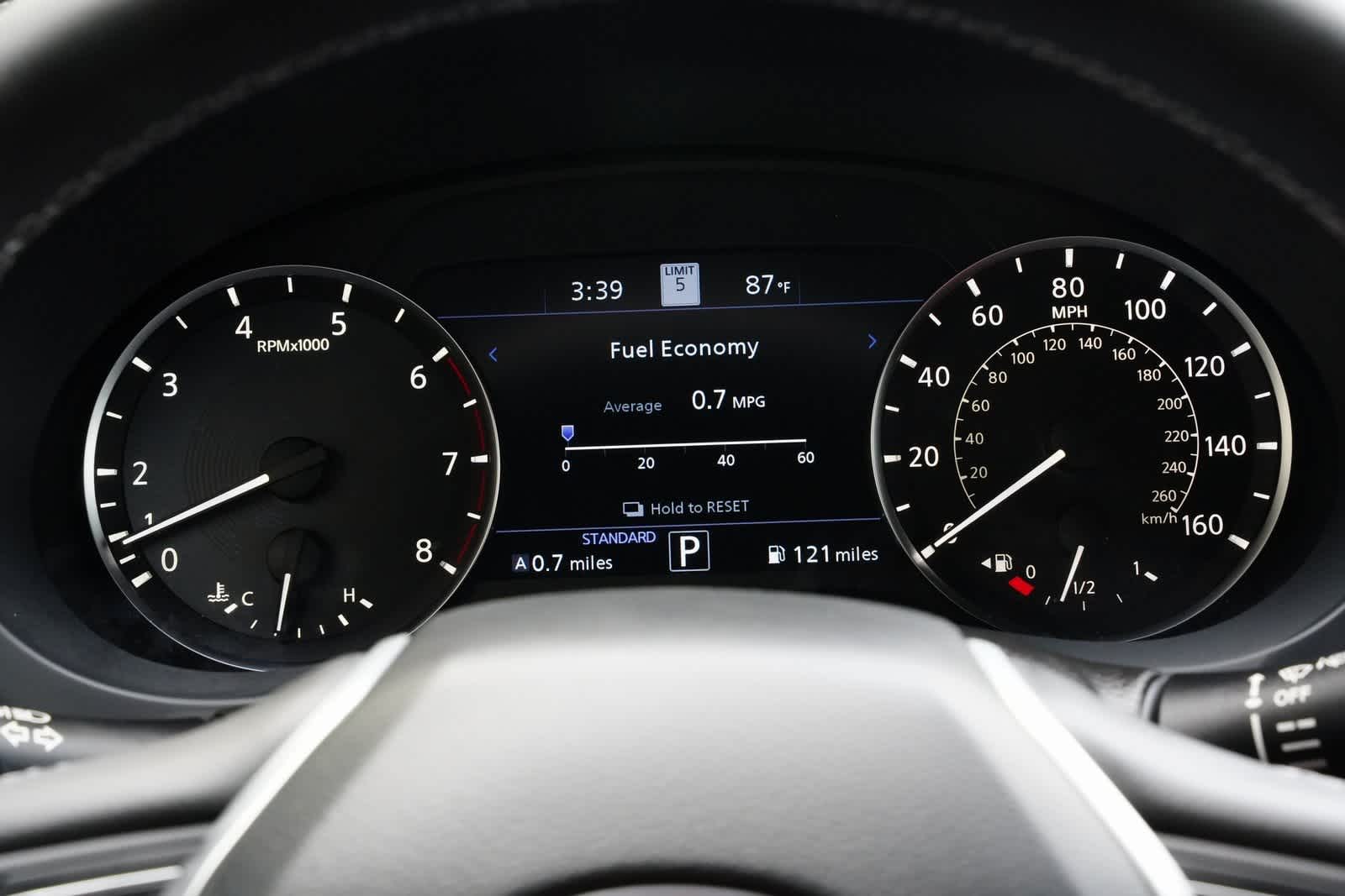 Thumbnail: 2025 INFINITI QX50 - 15