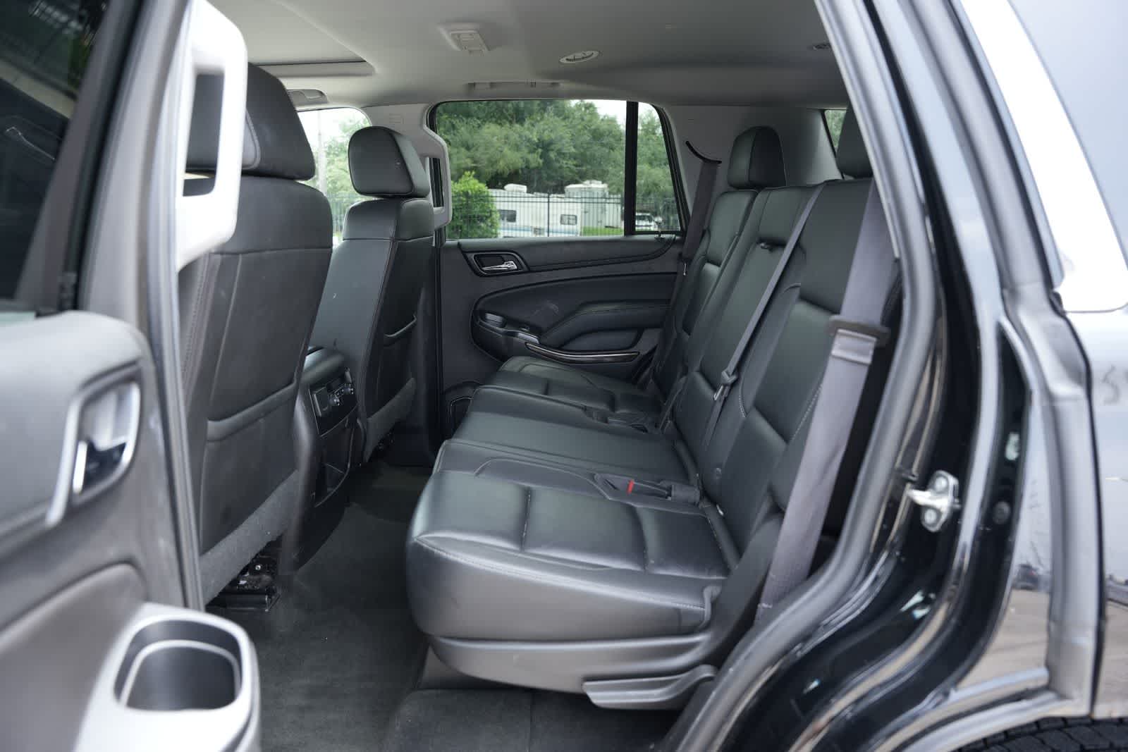 Thumbnail: 2017 Chevrolet Tahoe - 19