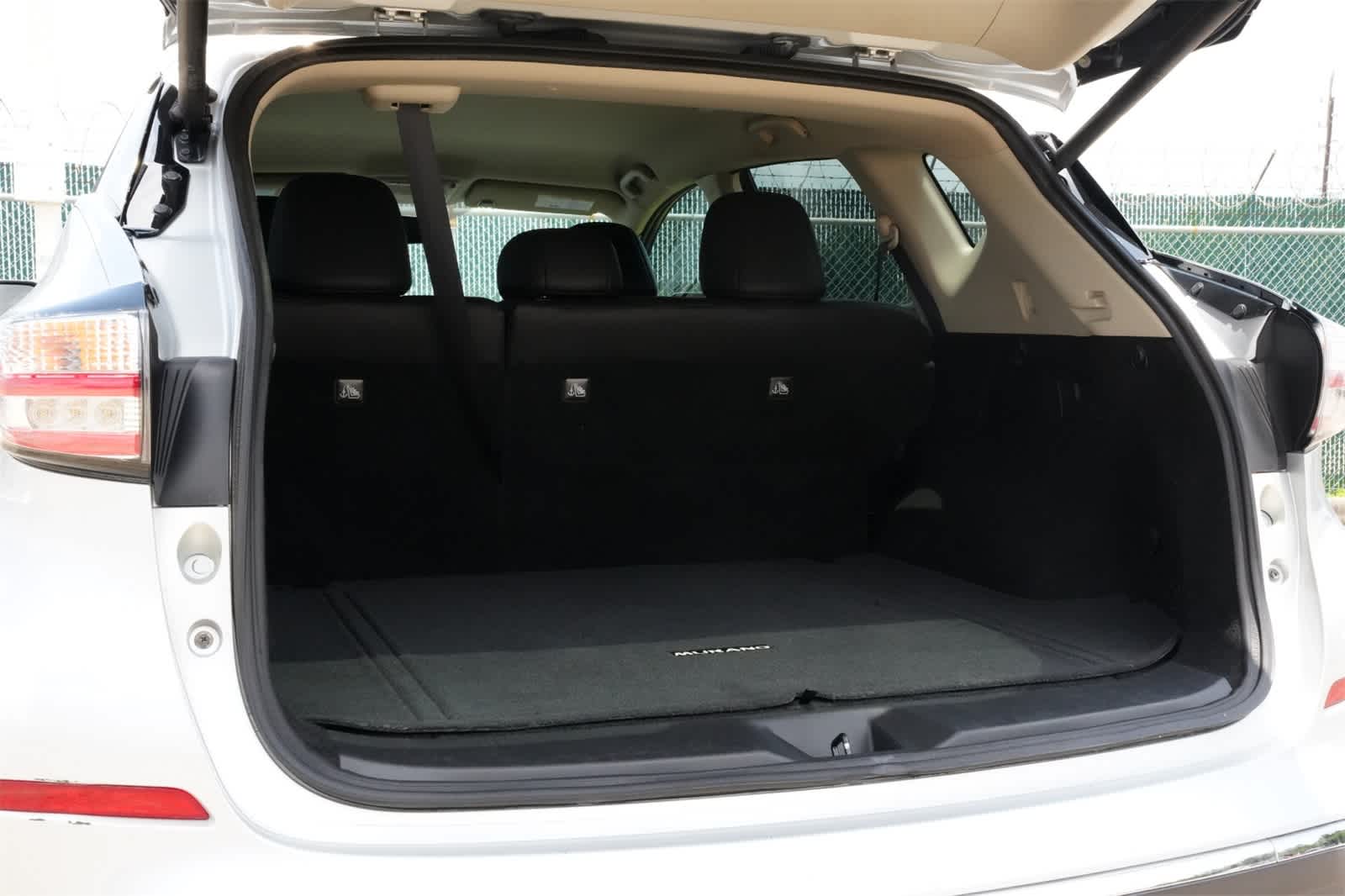 Thumbnail: 2015 Nissan Murano - 18