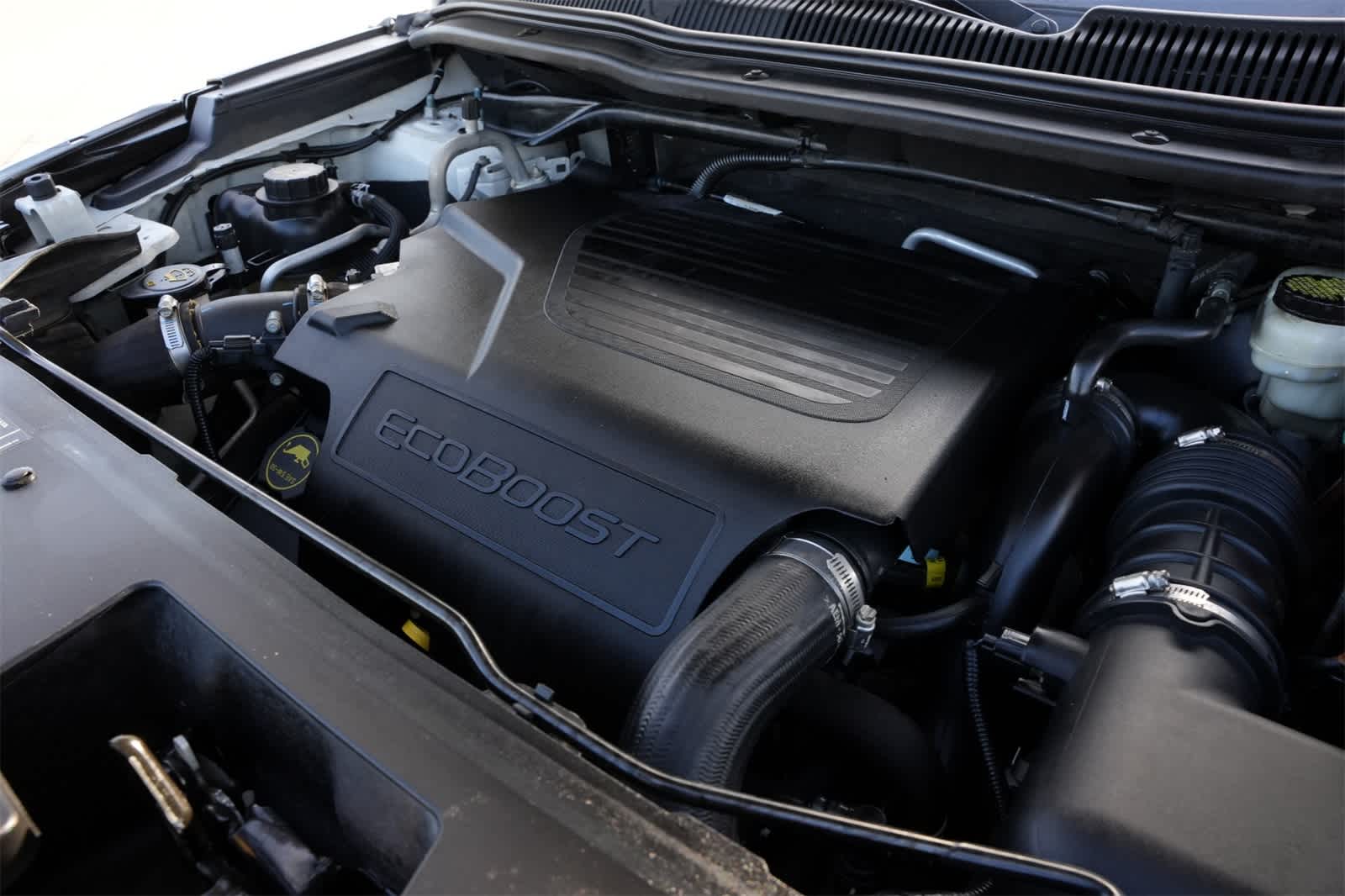 Thumbnail: 2015 Ford Explorer - 24