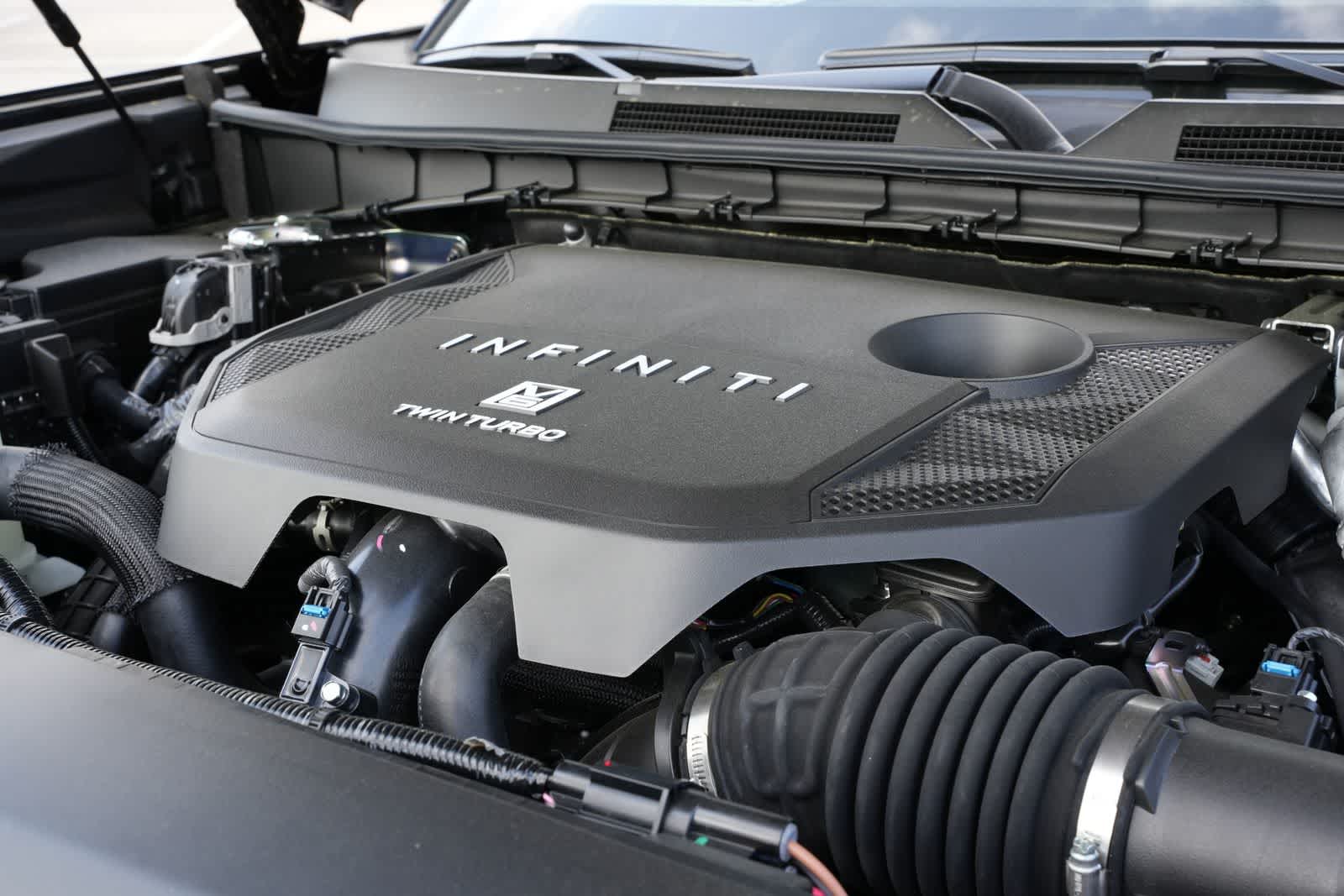 Thumbnail: 2026 INFINITI QX80 - 25