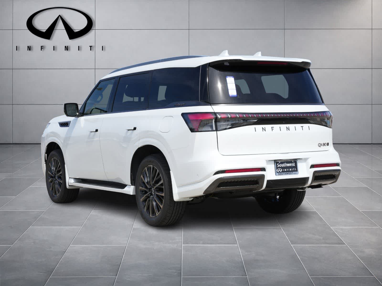 Thumbnail: 2026 INFINITI QX80 - 5