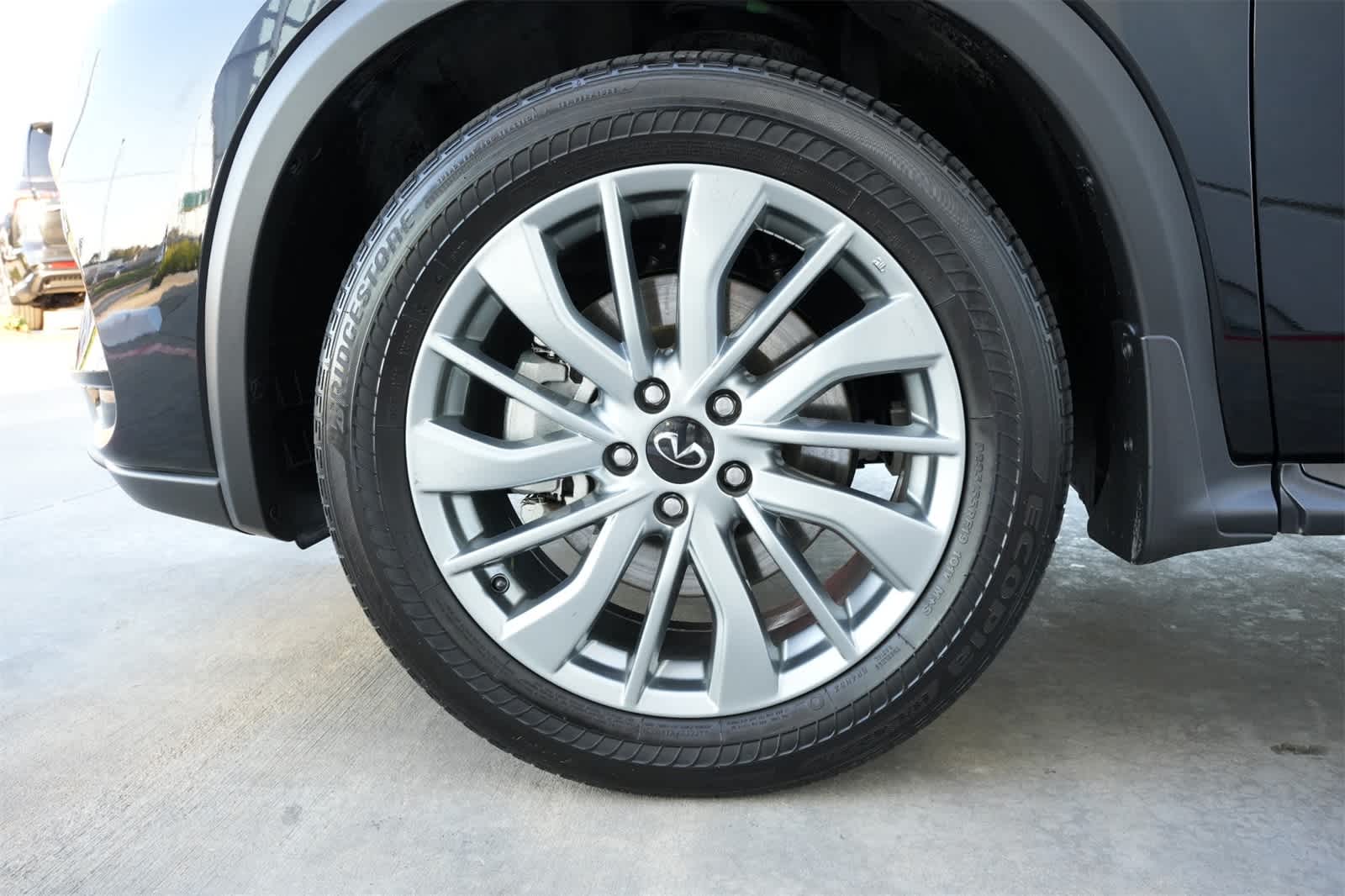 Thumbnail: 2025 INFINITI QX50 - 26