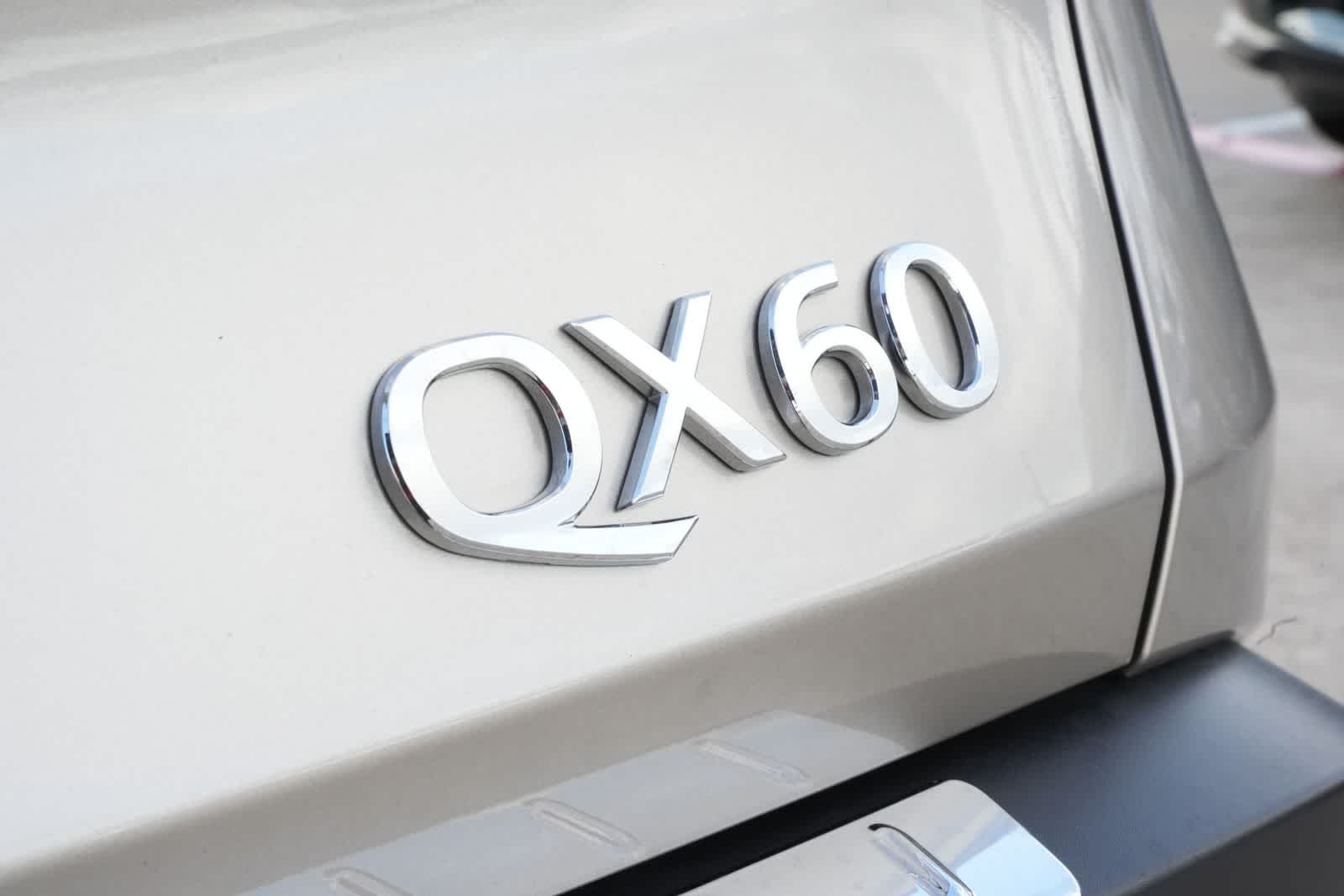 Thumbnail: 2023 INFINITI QX60 - 21