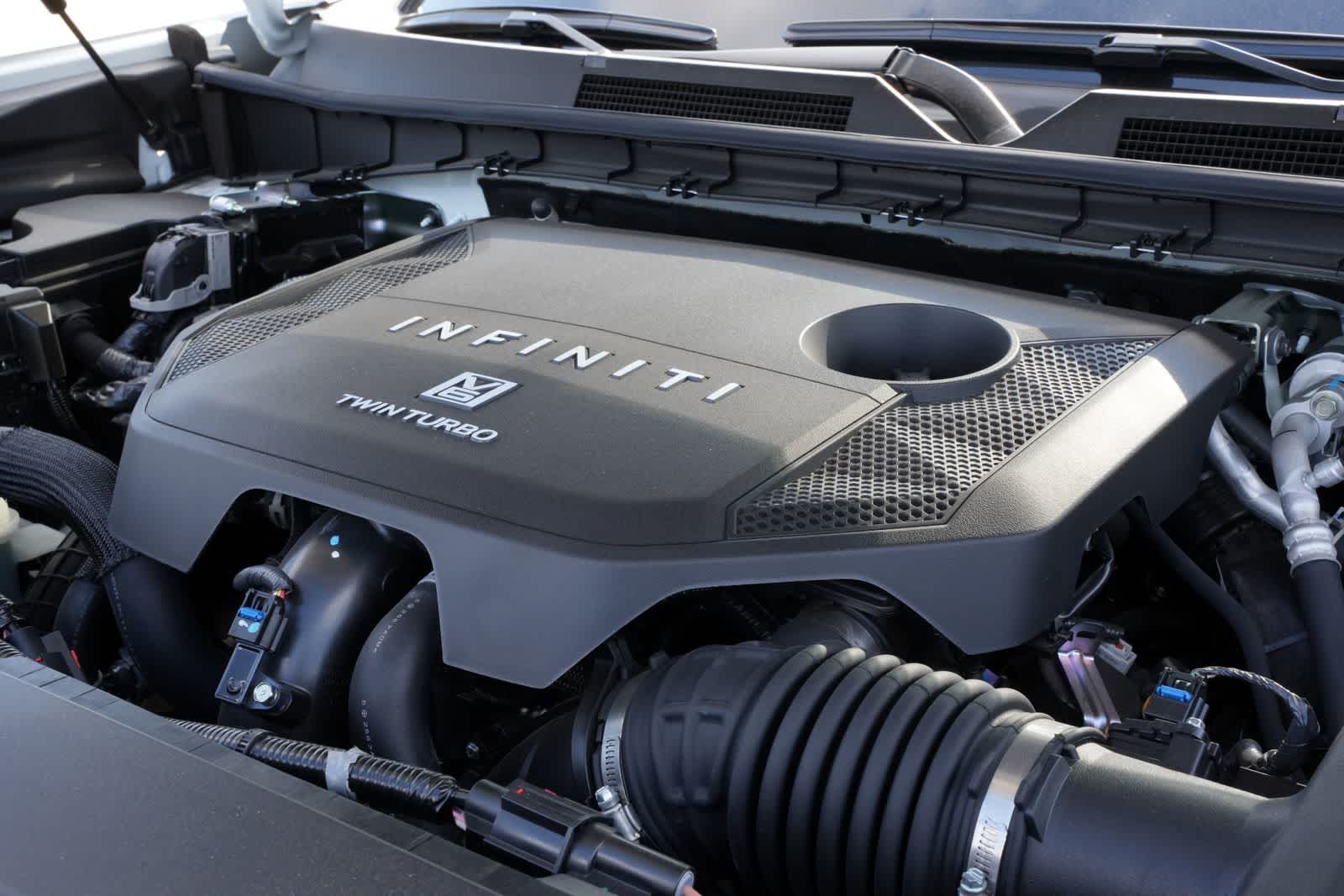 Thumbnail: 2026 INFINITI QX80 - 25