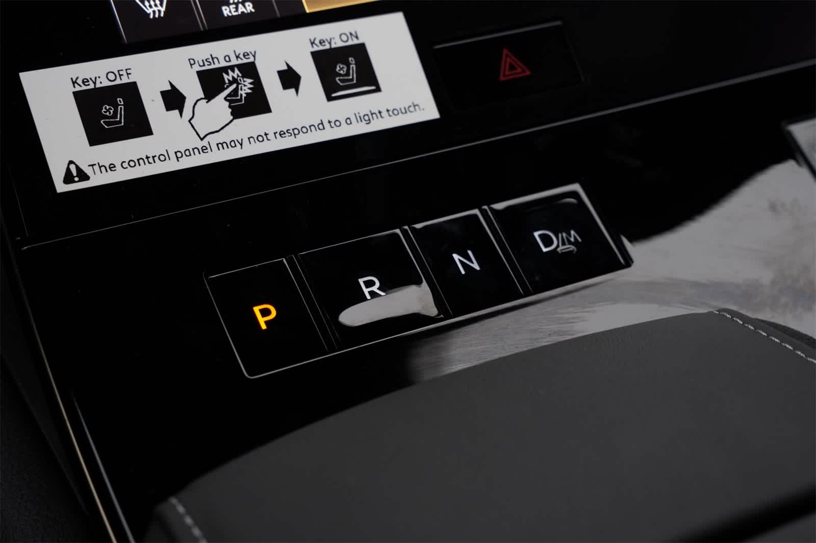 Thumbnail: 2026 INFINITI QX80 - 15