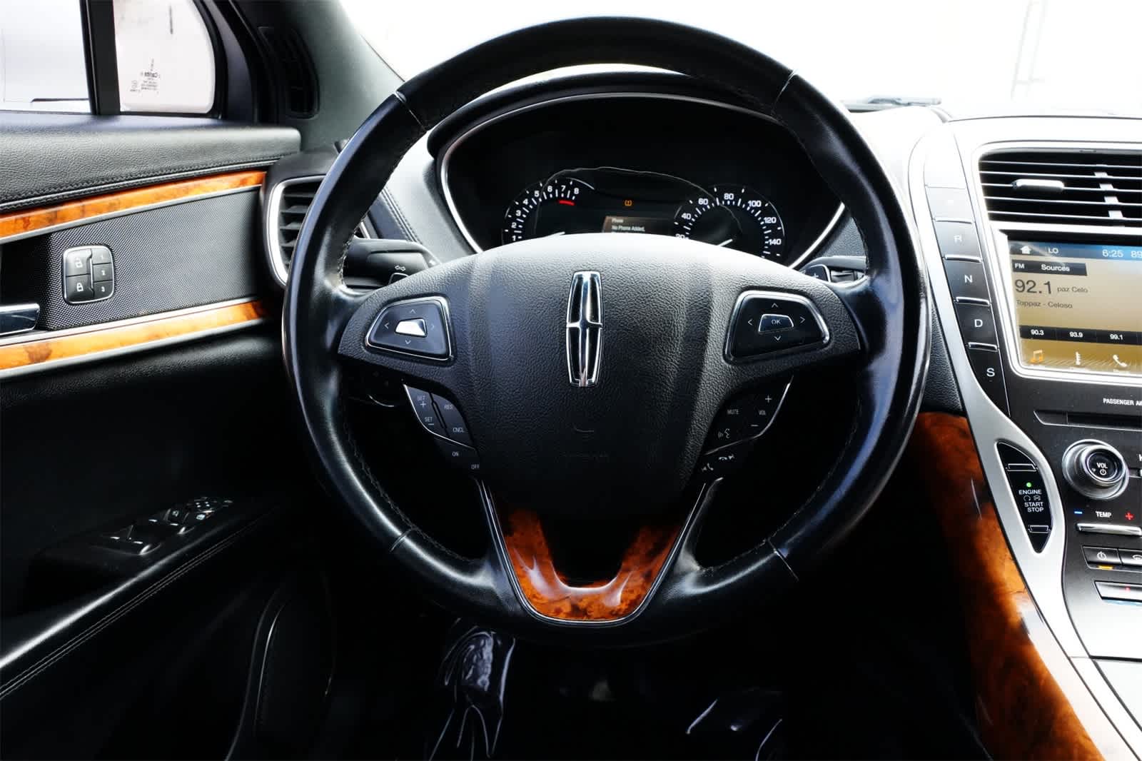 Thumbnail: 2018 Lincoln MKX - 9