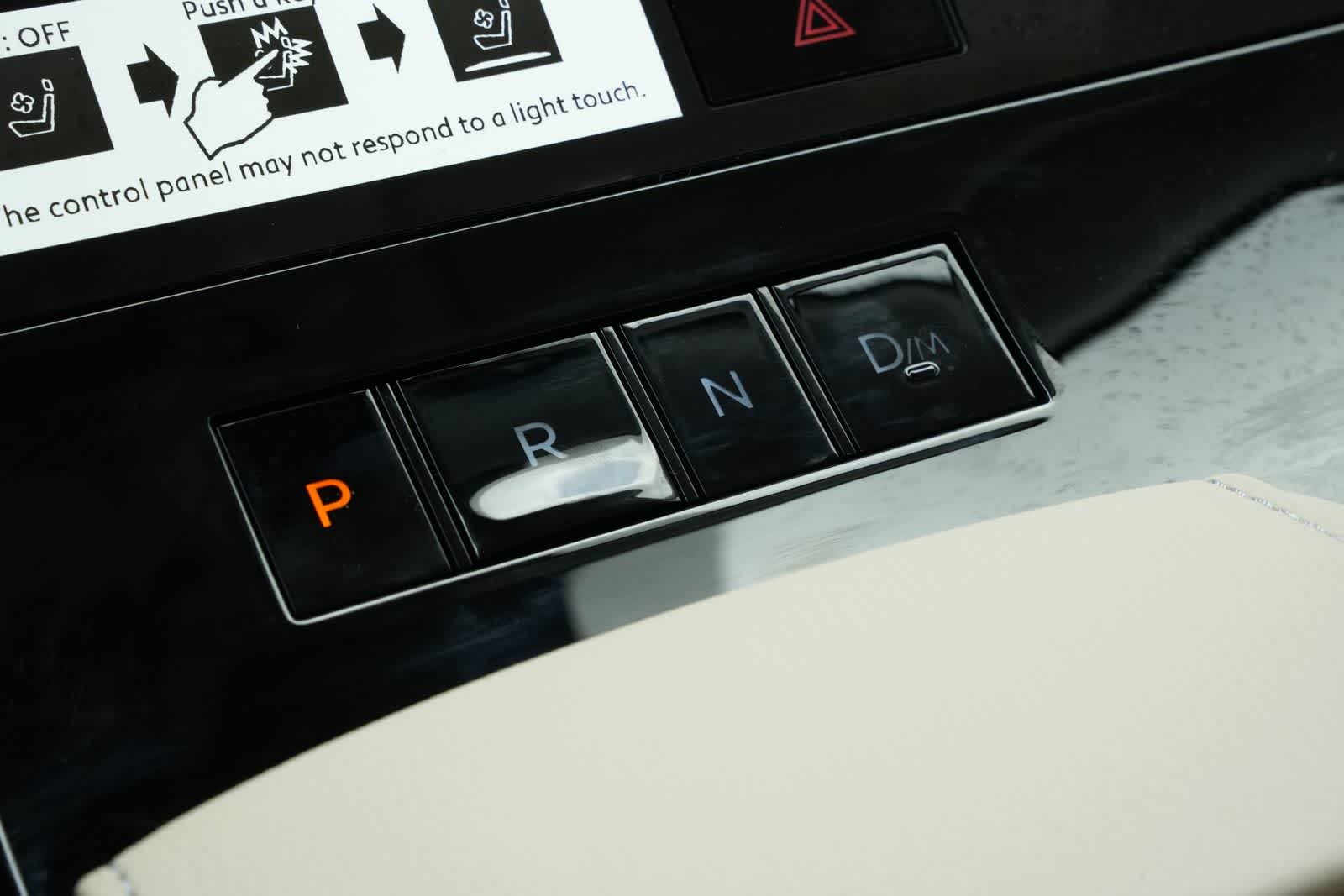 Thumbnail: 2026 INFINITI QX80 - 15