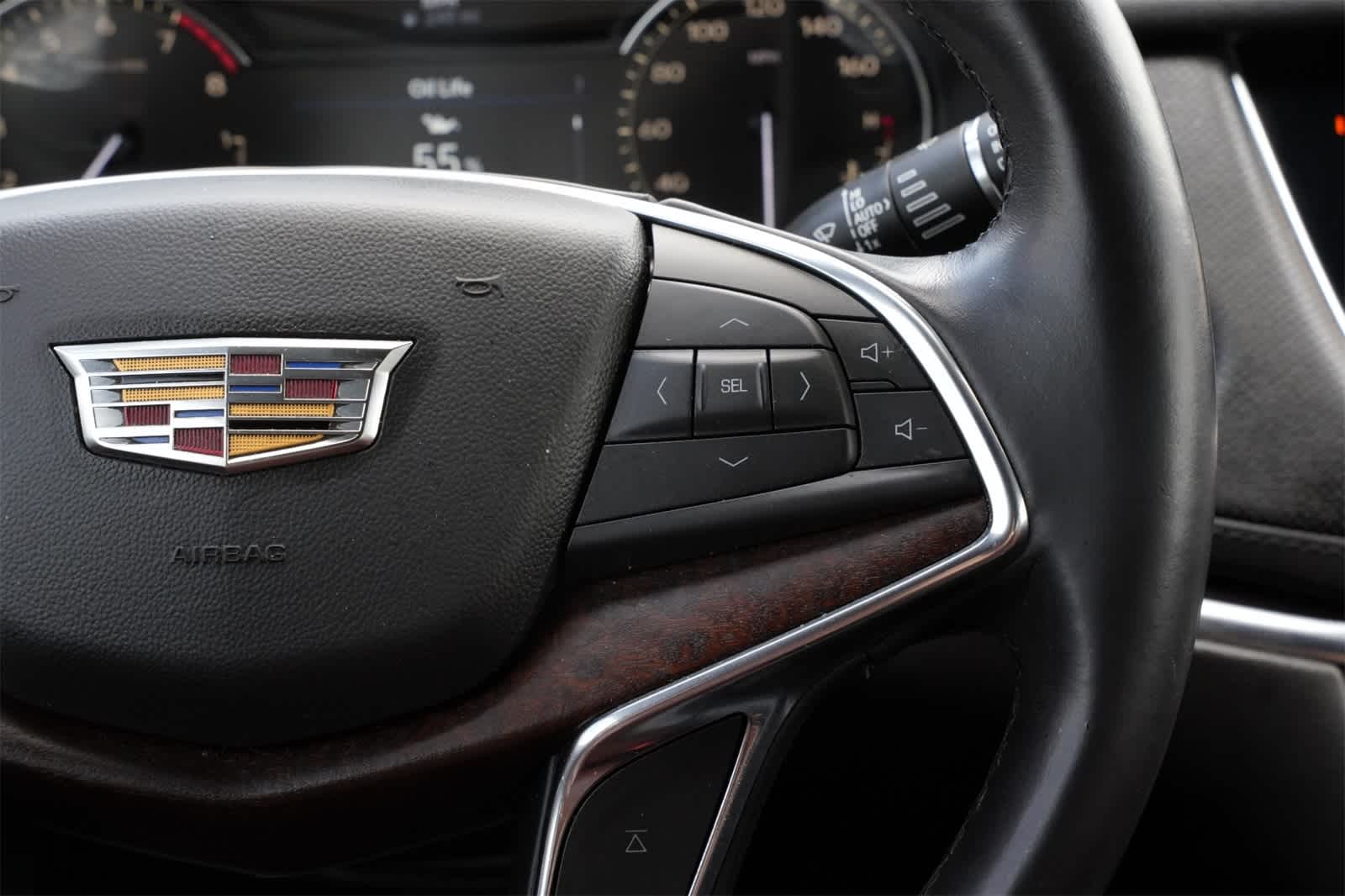 Thumbnail: 2020 Cadillac XT5 - 11