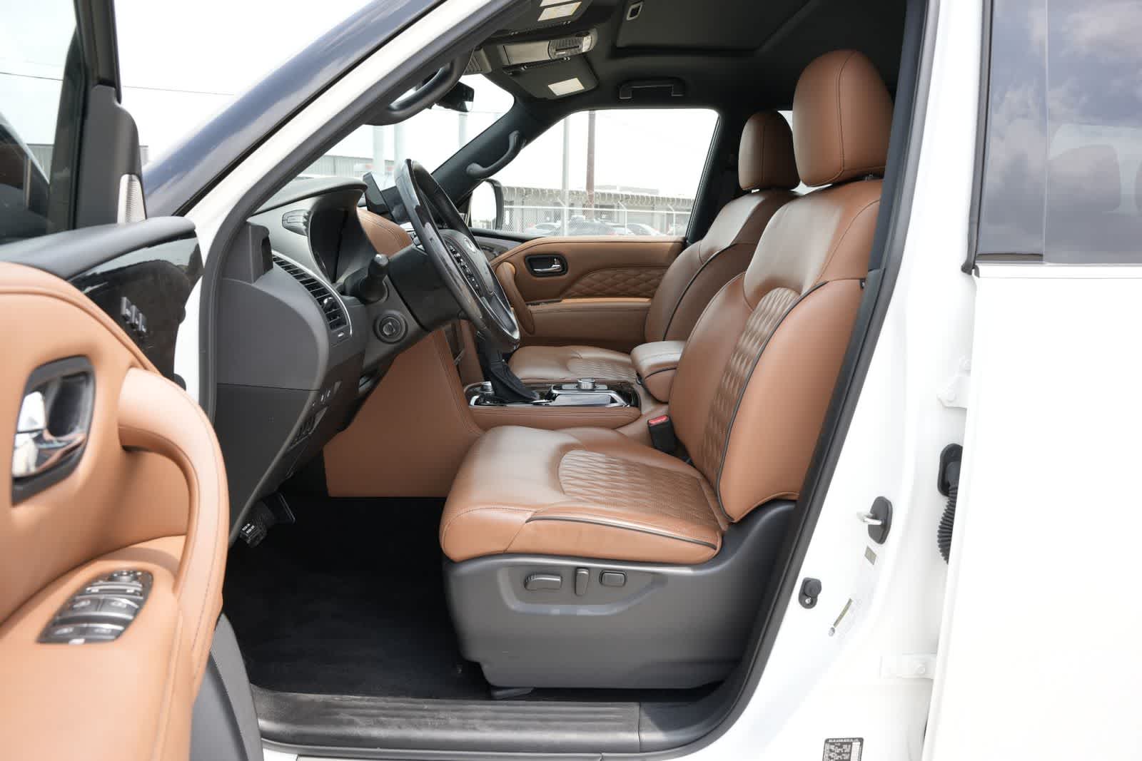 Thumbnail: 2024 INFINITI QX80 - 17